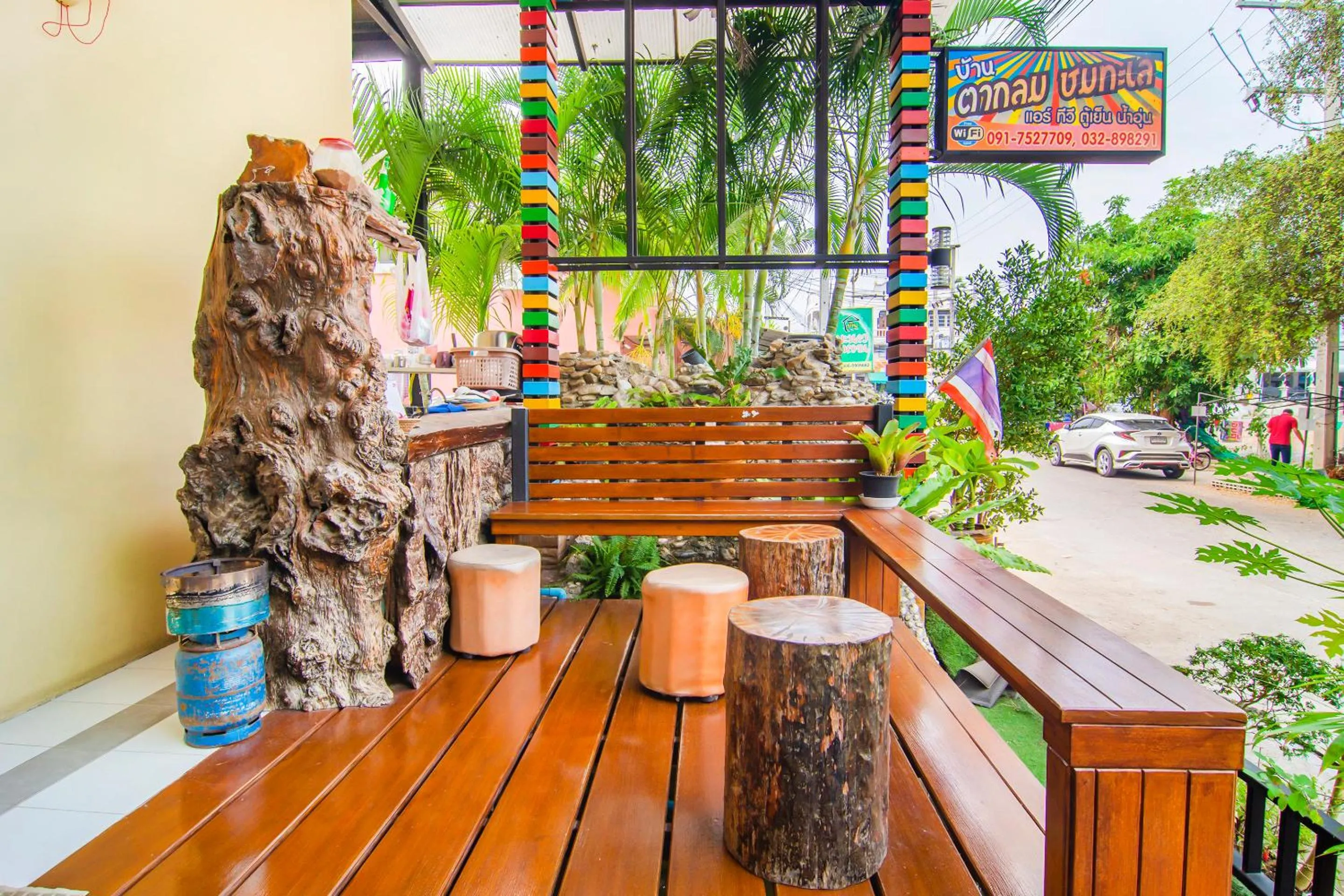 Lobby or reception in Baan Taklom Chomtalay
