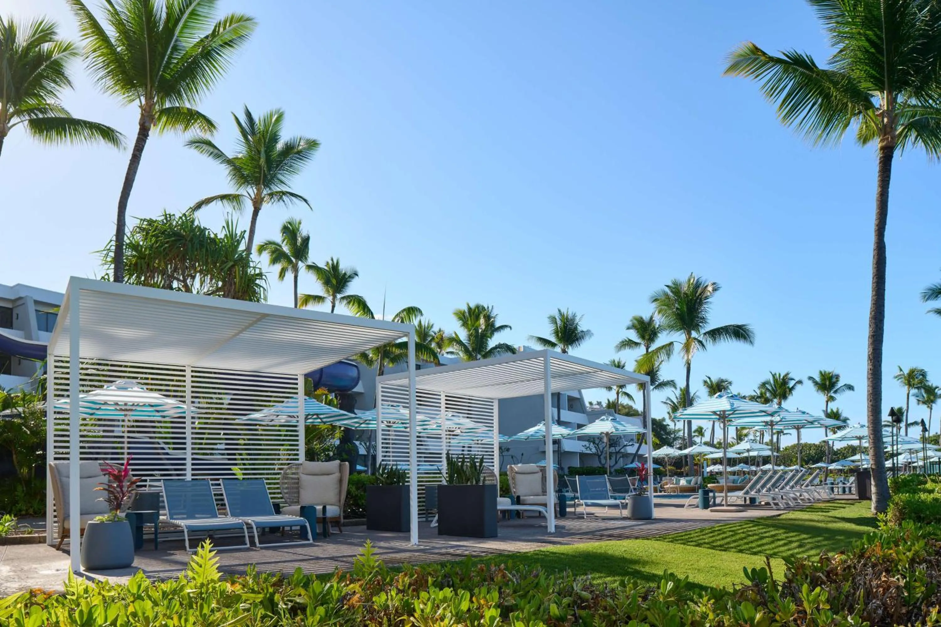 Pool view in OUTRIGGER Kona Resort and Spa