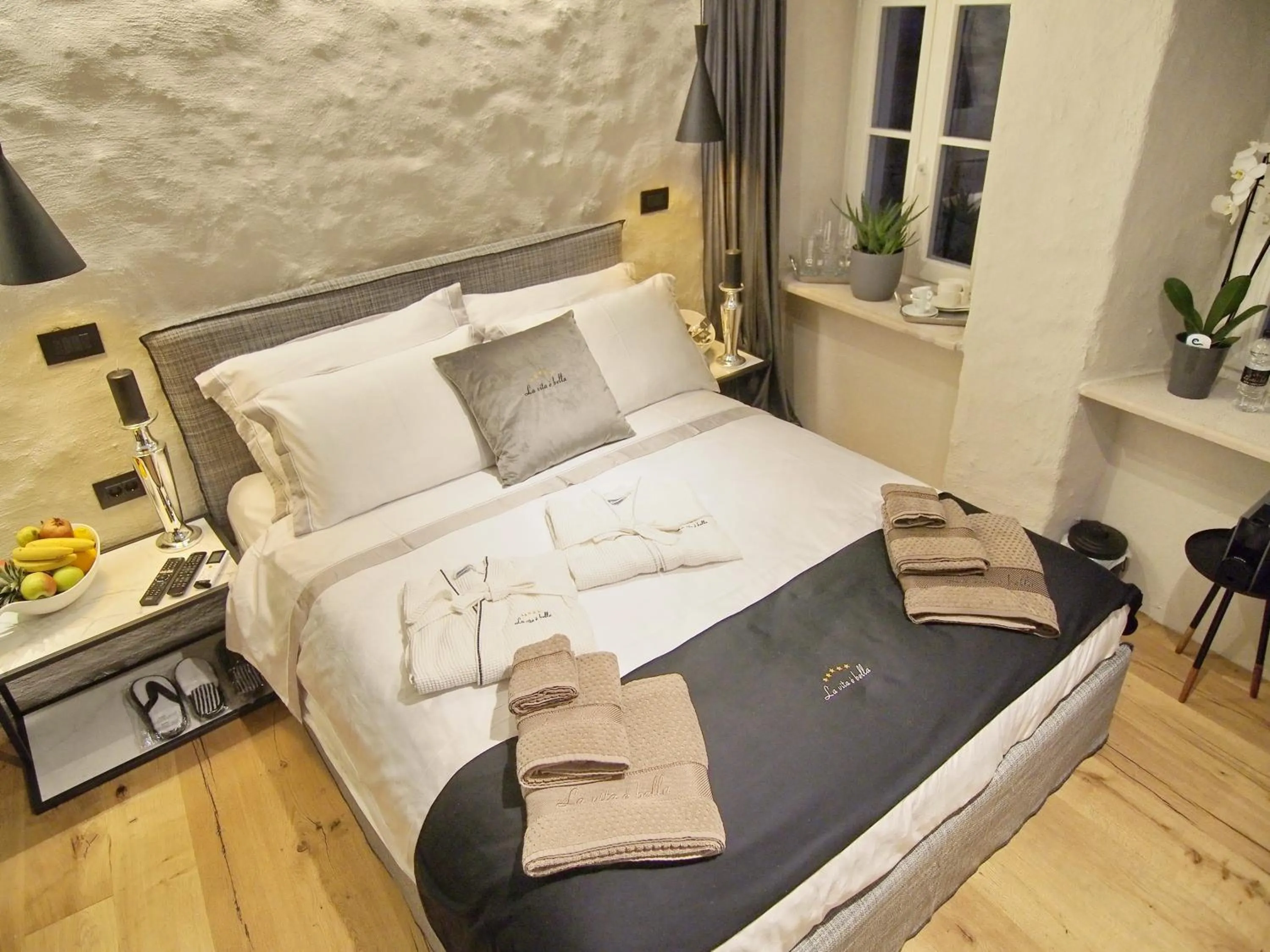 Bed in La Vita e Bella III