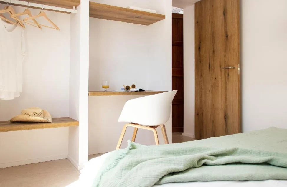 Bedroom, Bed in Bungalows Es Pins - Emar Hotels