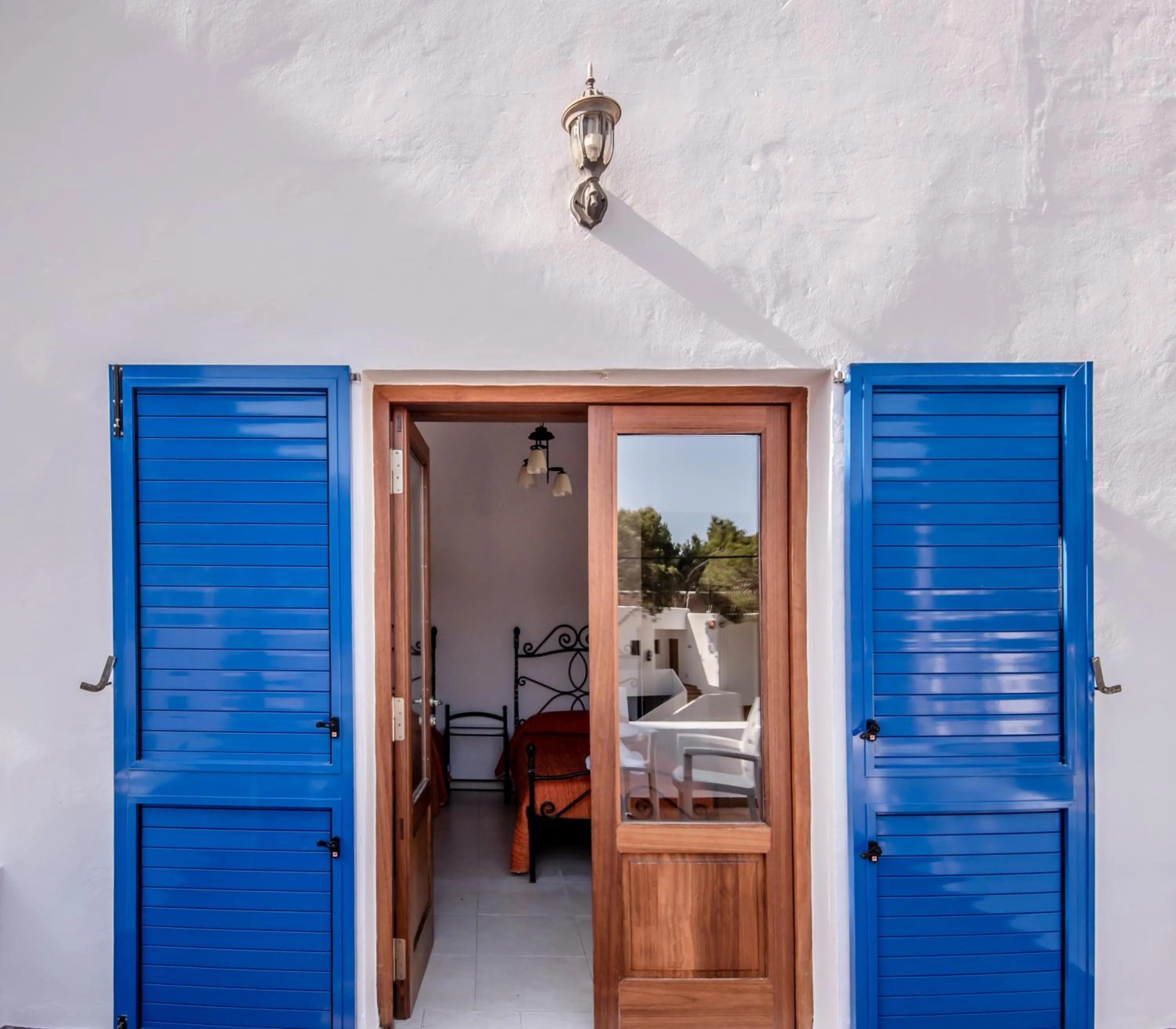 Photo of the whole room in Bungalows Es Pins - Emar Hotels