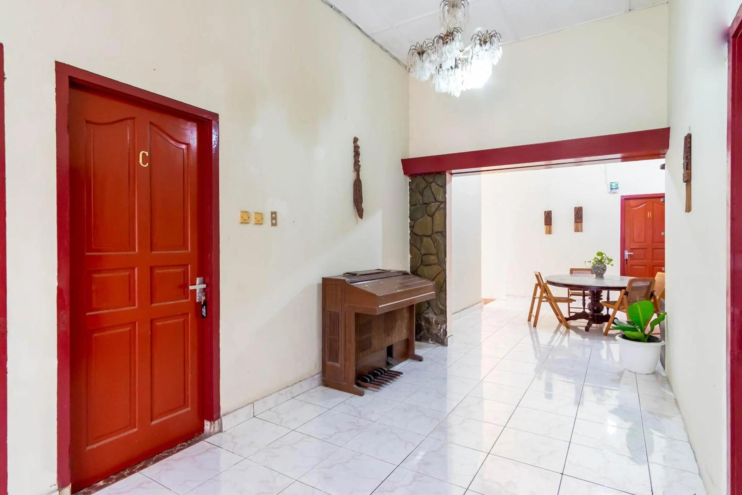 Lobby or reception in OYO Living 2604 Elicia Kost