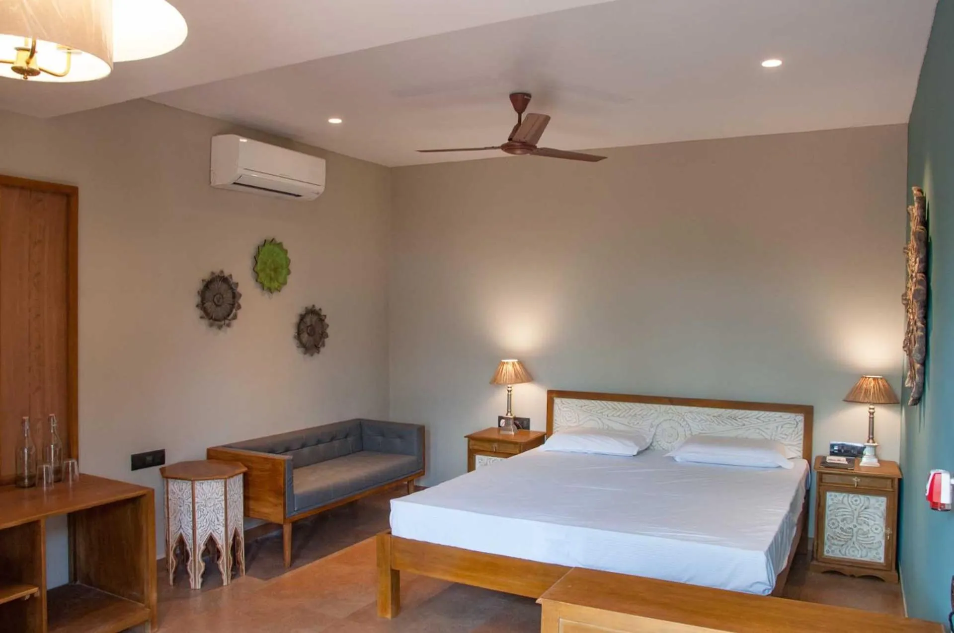 Bed in Advait Resort Kshetra Mahabaleshwar