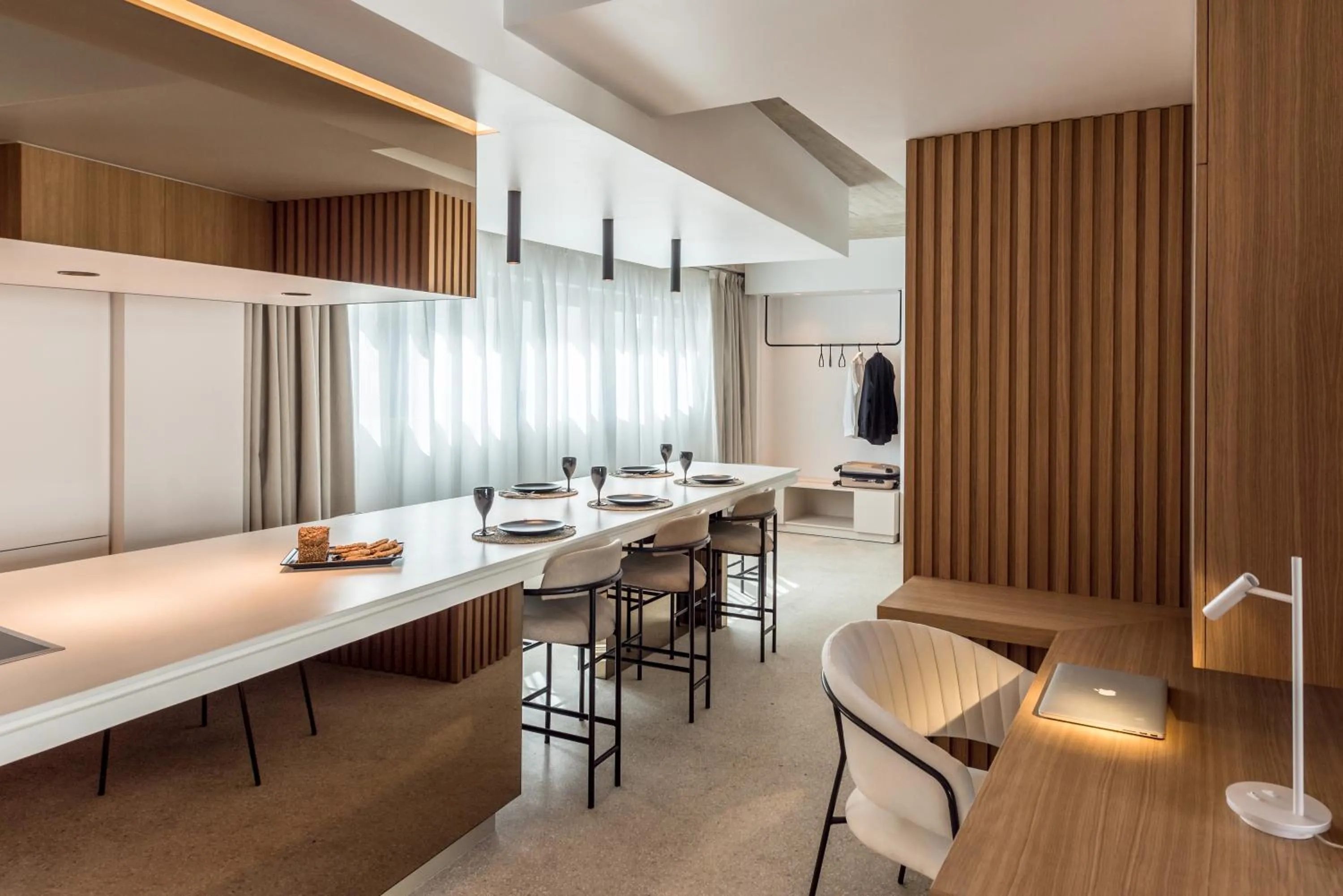 Dining area in Urban Suites