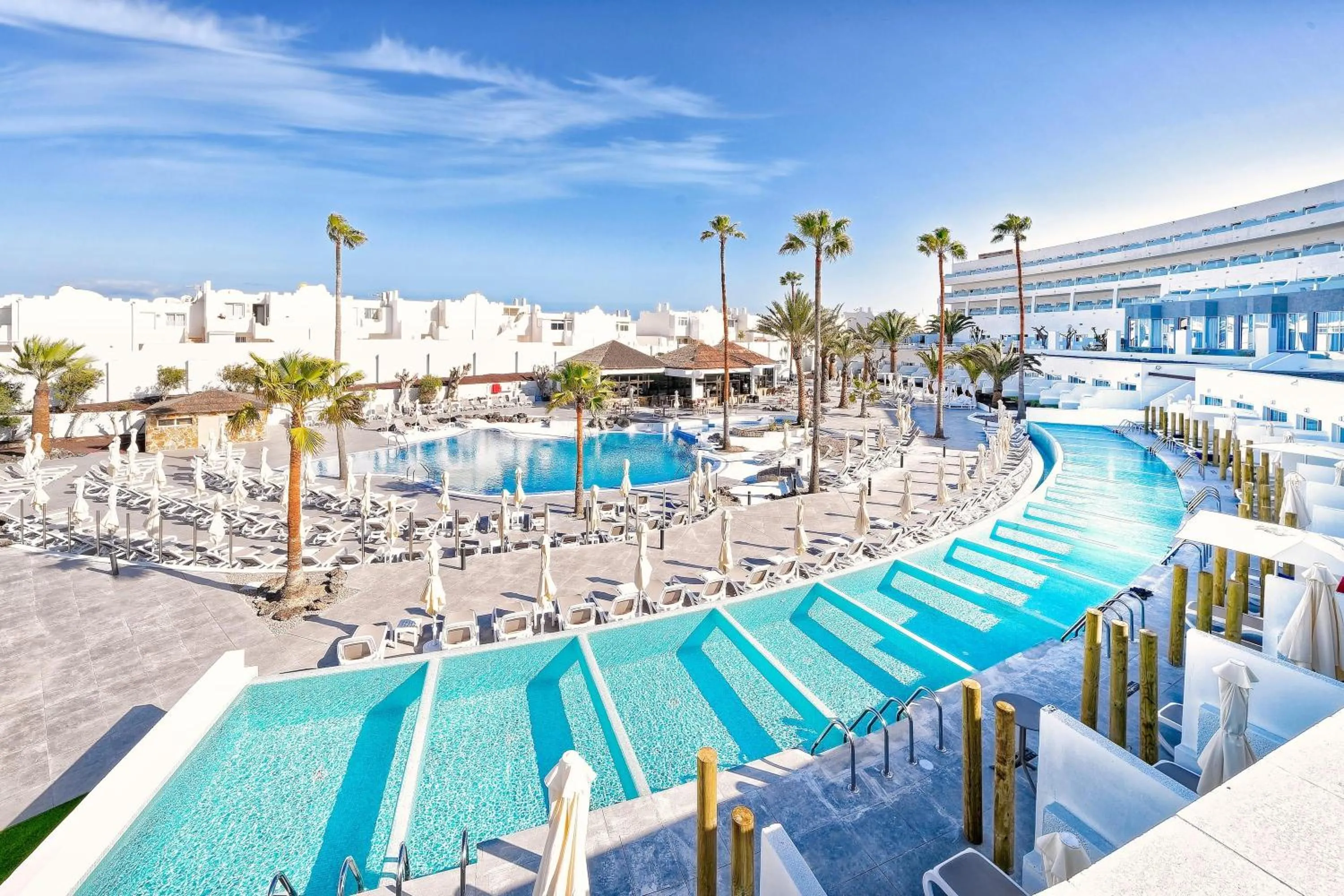 Swimming pool in BLUESEA Golden Beach