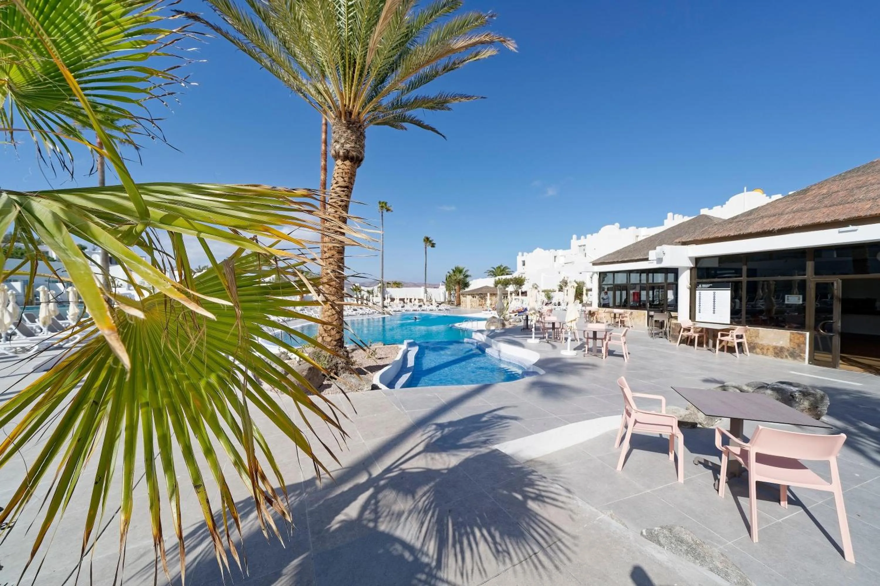 Lounge or bar in BLUESEA Golden Beach