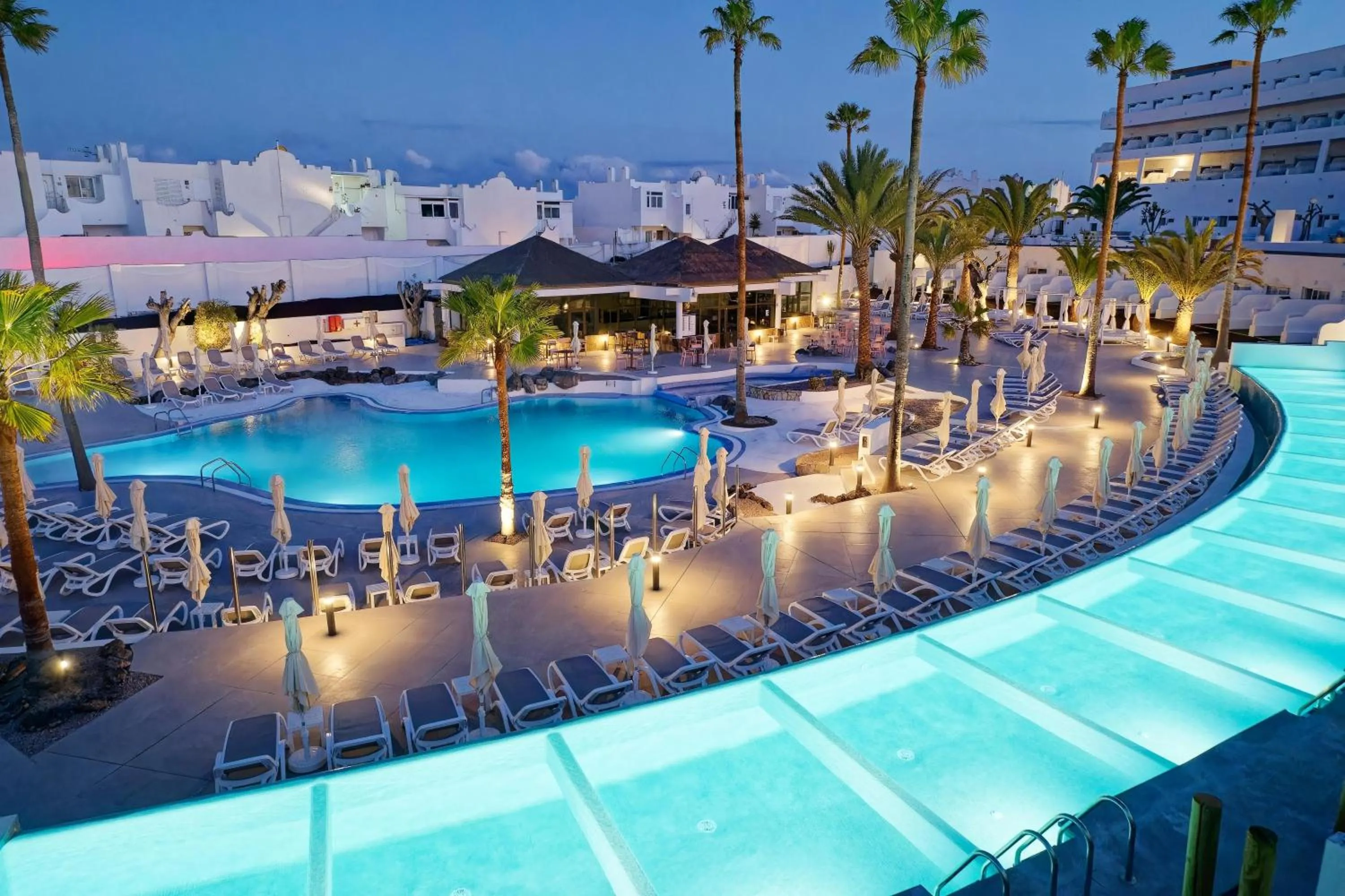 Swimming pool in Labranda Golden Beach