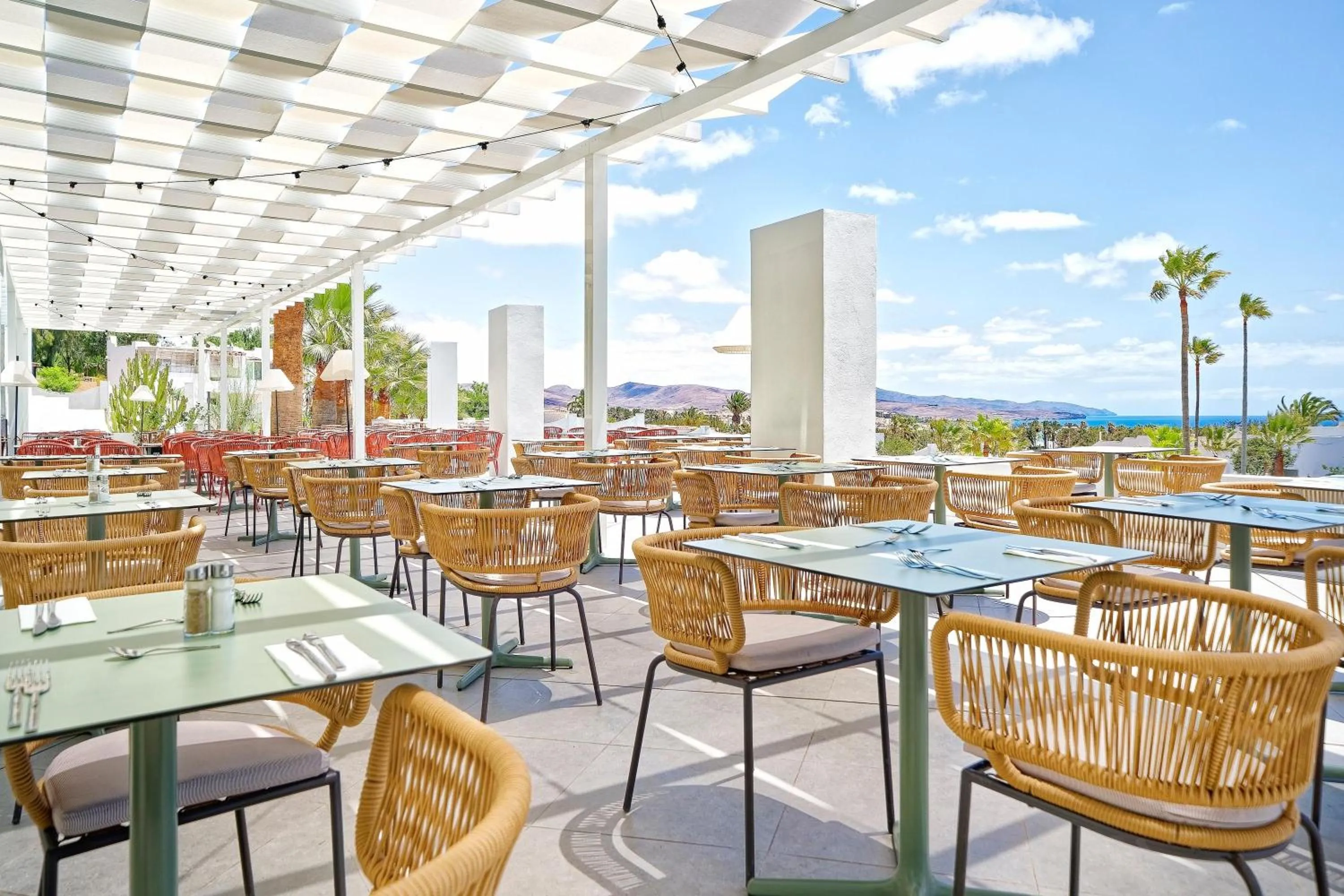 Restaurant/places to eat in BLUESEA Golden Beach