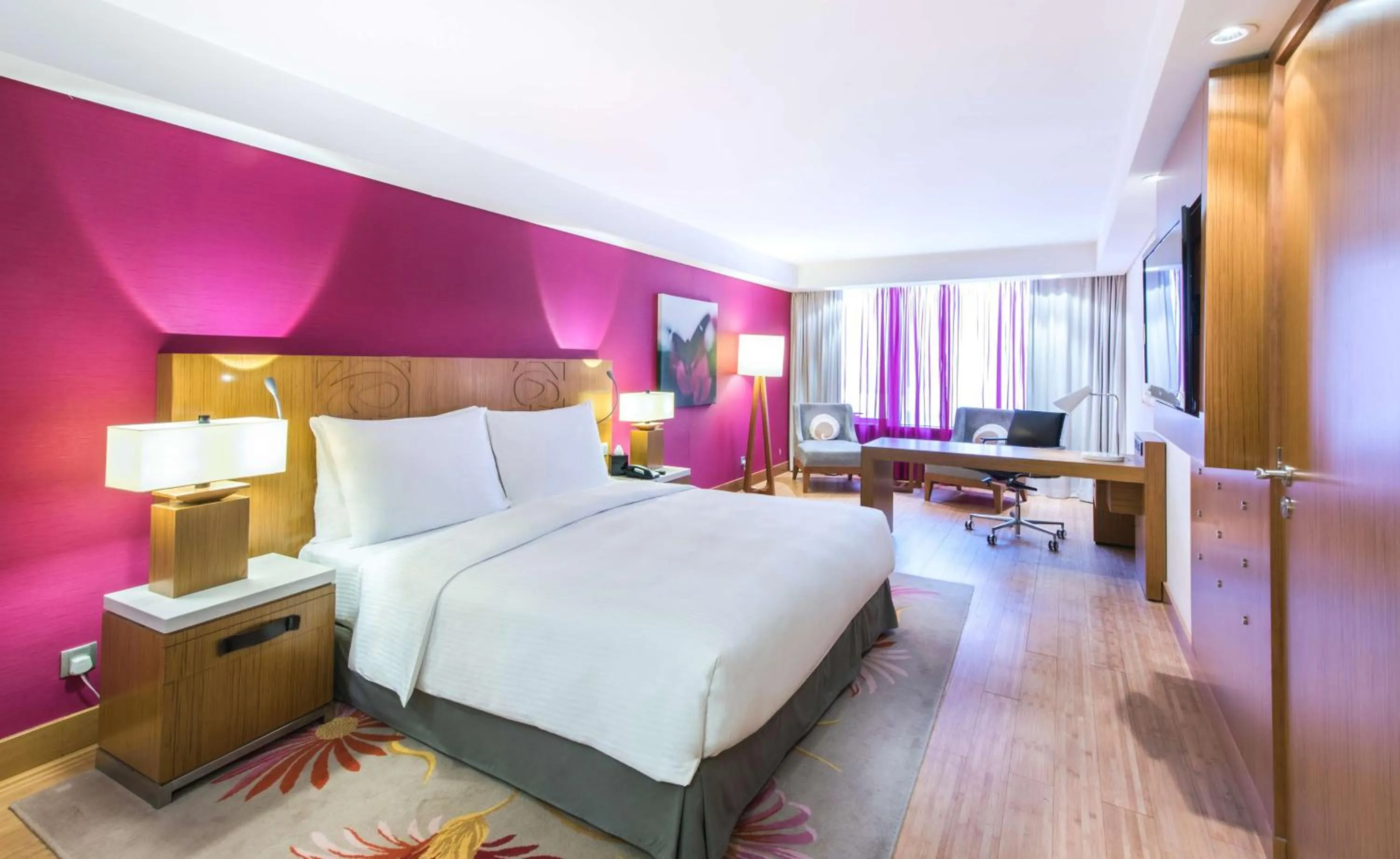 Photo of the whole room, Bed in Radisson Blu Hotel, Kuwait