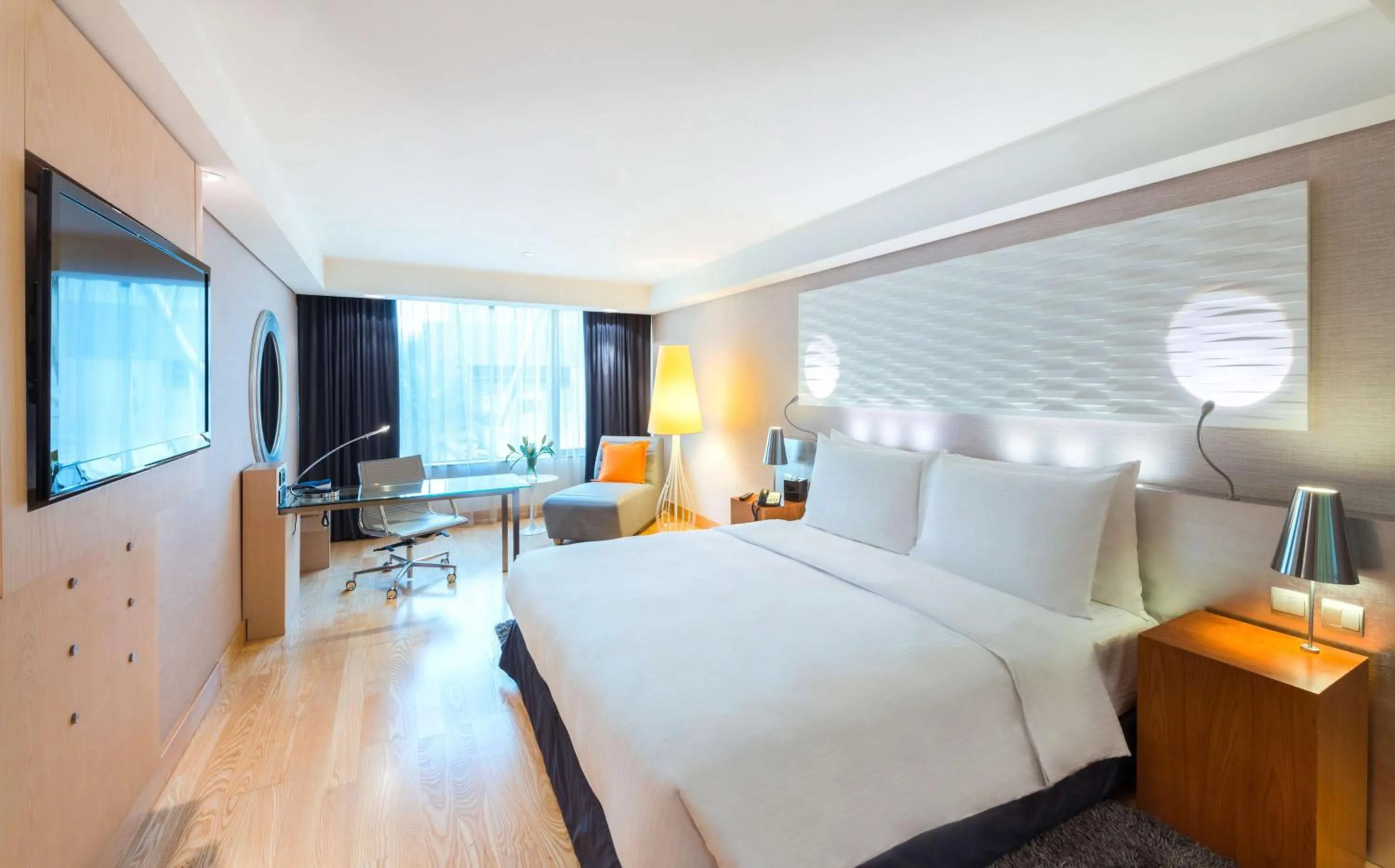 Photo of the whole room, Bed in Radisson Blu Hotel, Kuwait