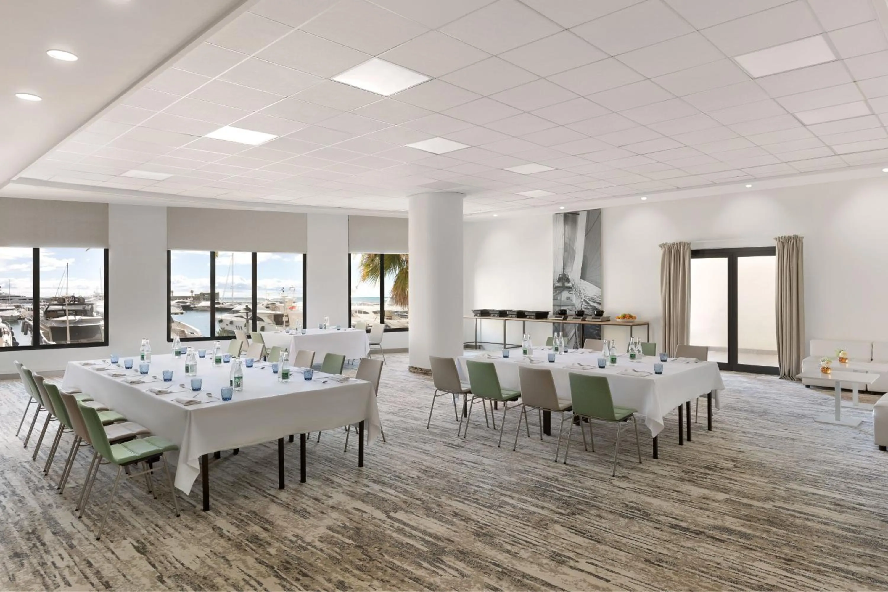 Meeting/conference room in Riviera Marriott Hotel La Porte De Monaco