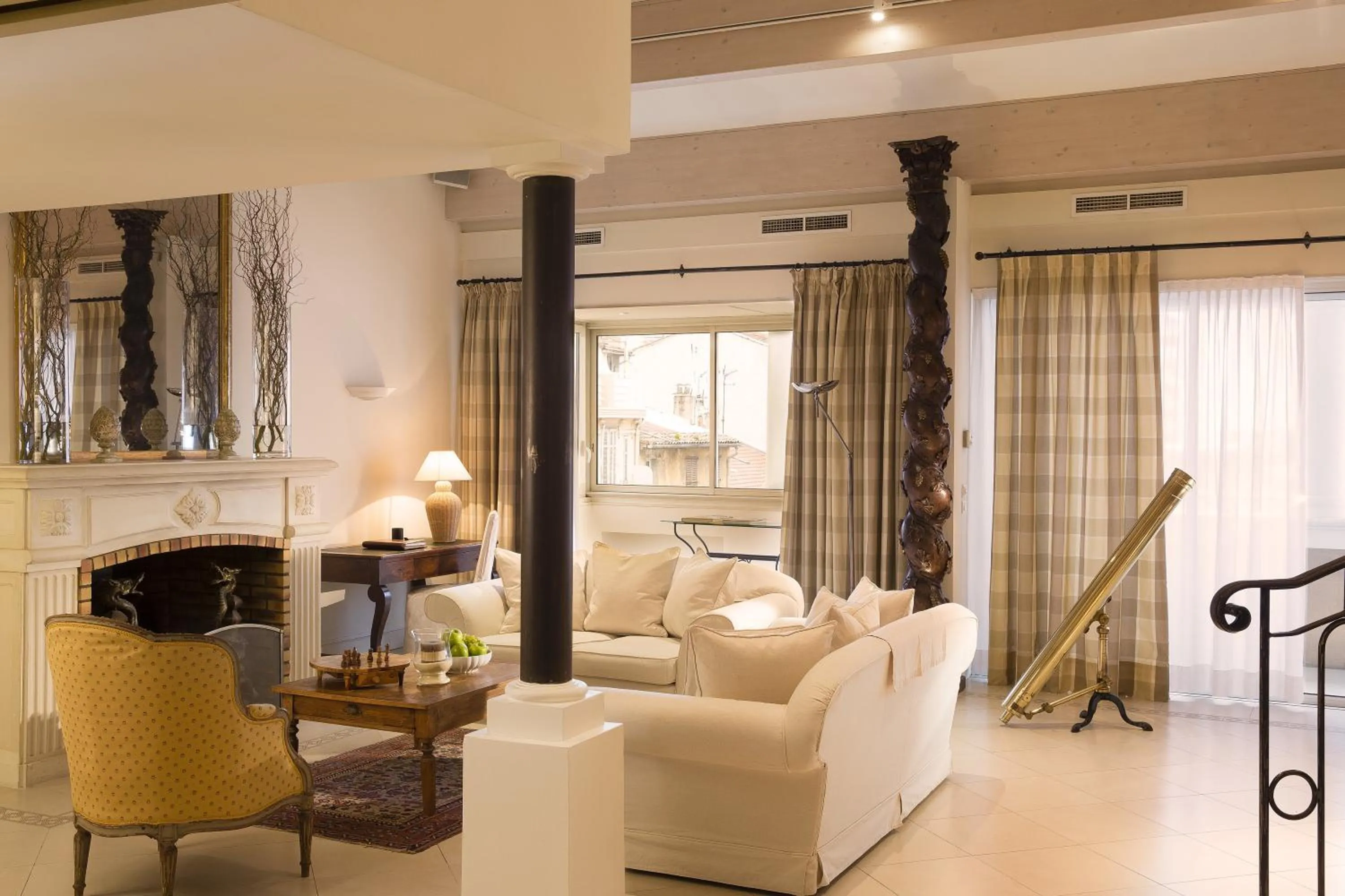 Business facilities in Villa d'Estelle