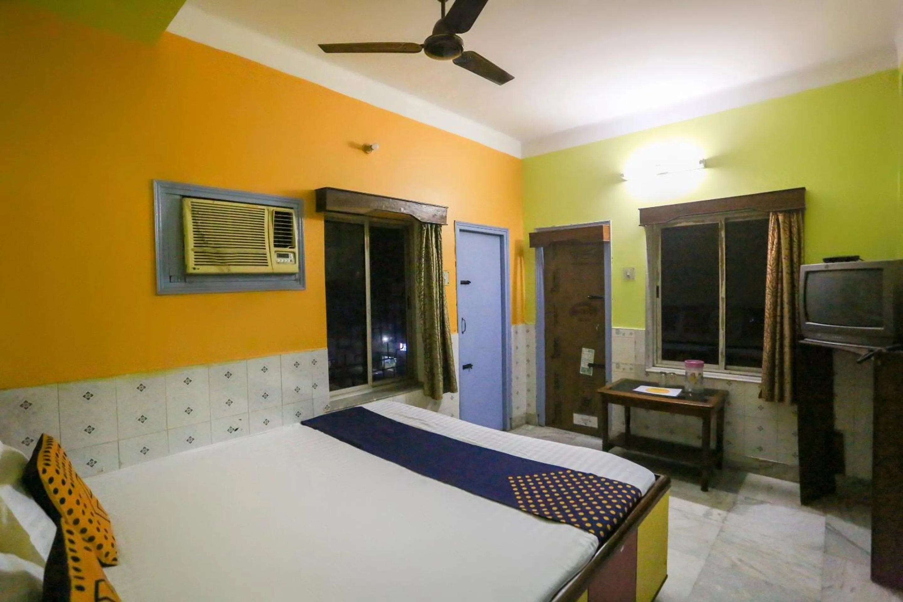 Bedroom, Bed in Hotel O Bideshini Hotel