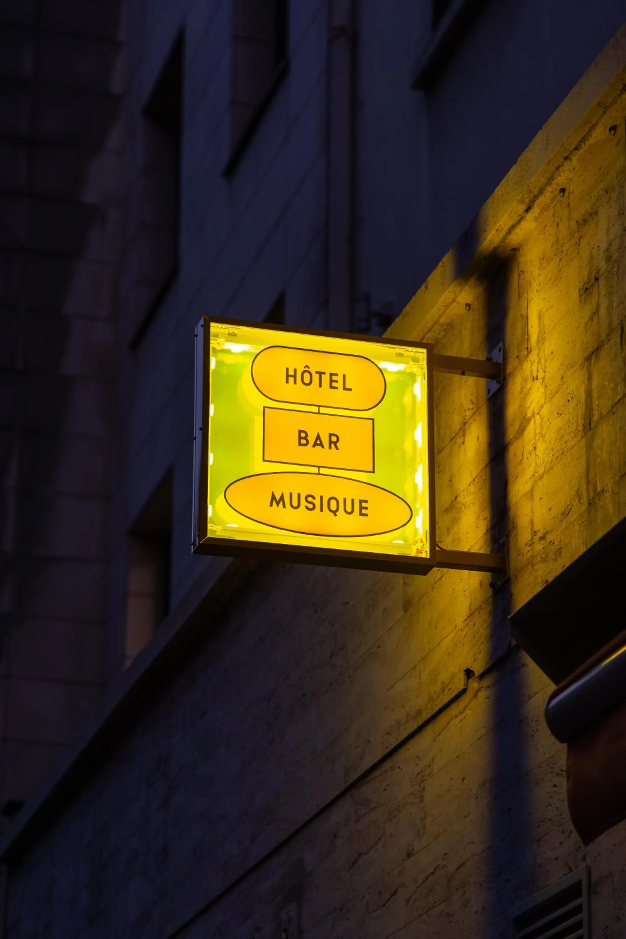 Property building in OLDEGAR Hôtel