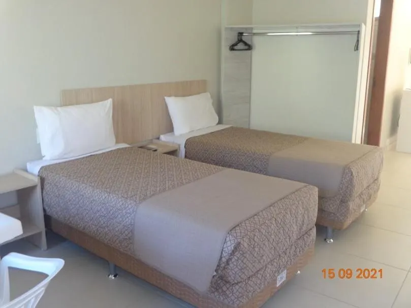 Bed in Lebanon Praia Hotel