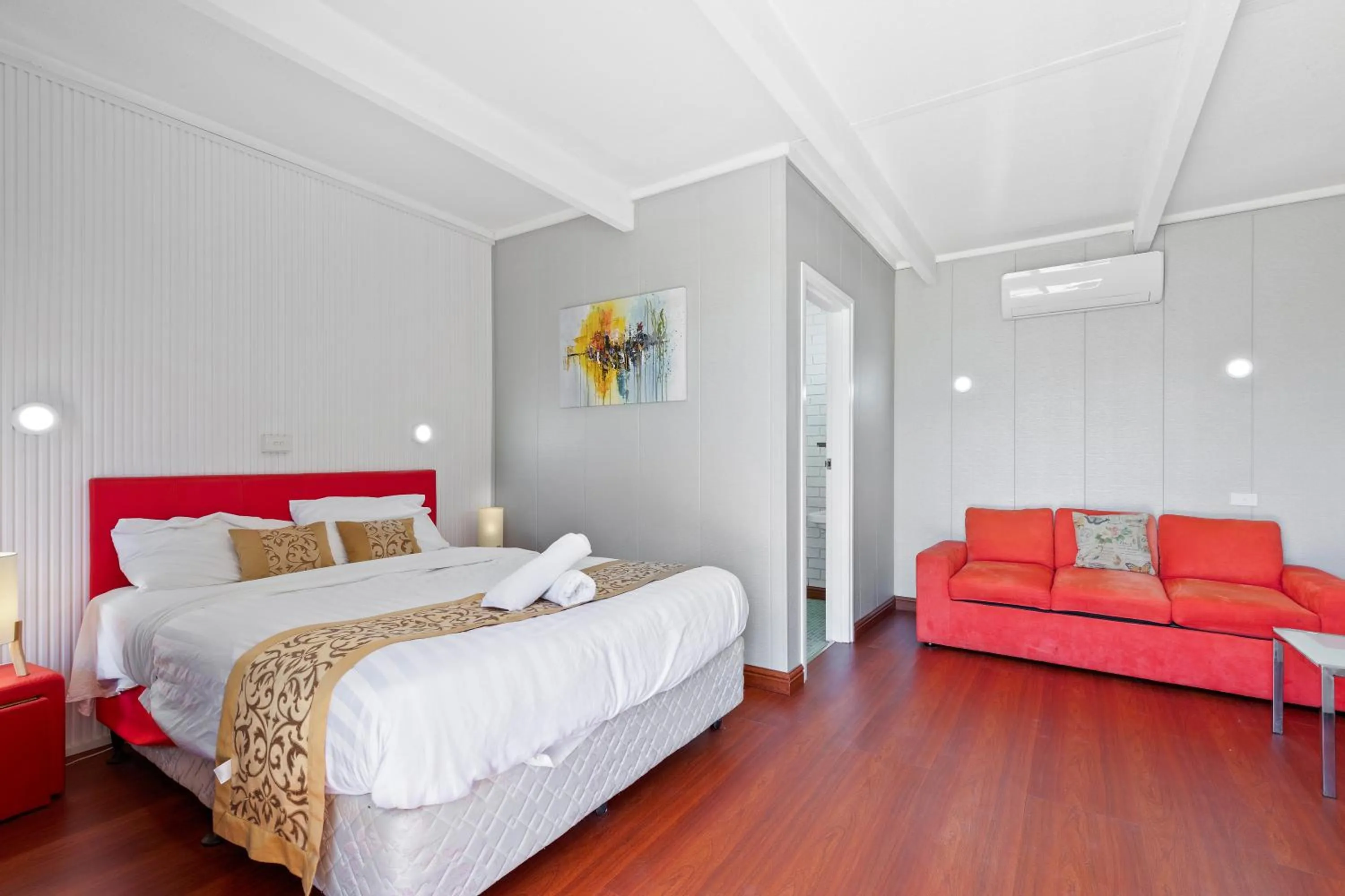 Bedroom, Bed in Albion Motel Finley