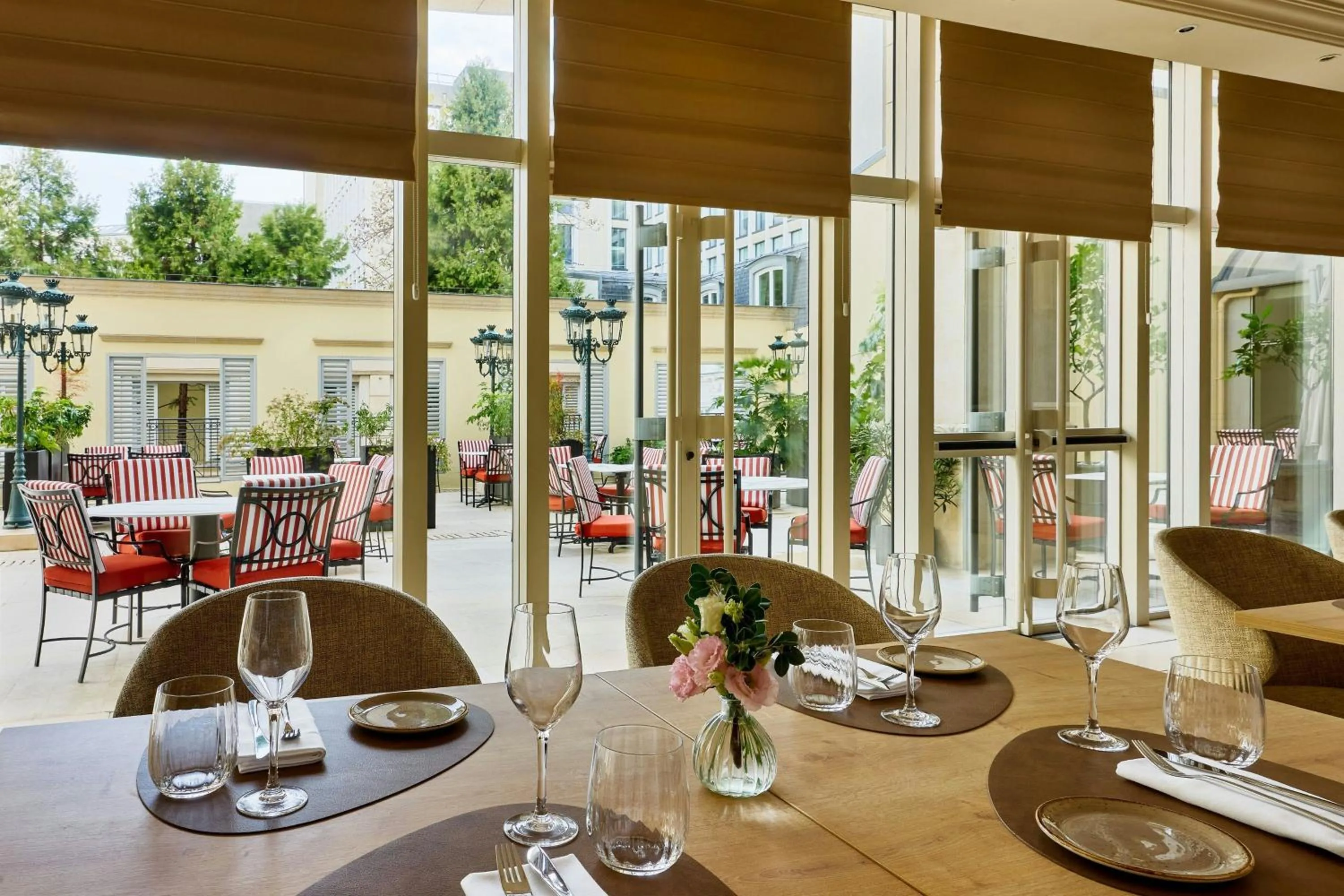 Restaurant/places to eat in Paris Marriott Champs Elysees Hotel