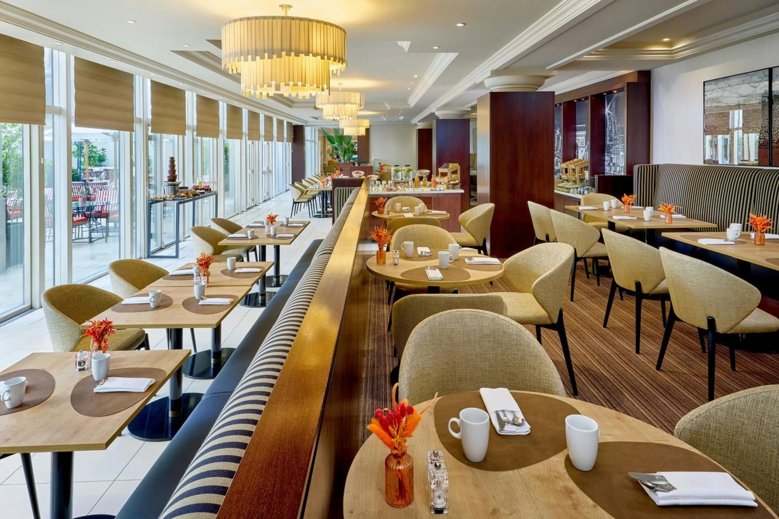 Restaurant/places to eat in Paris Marriott Champs Elysees Hotel