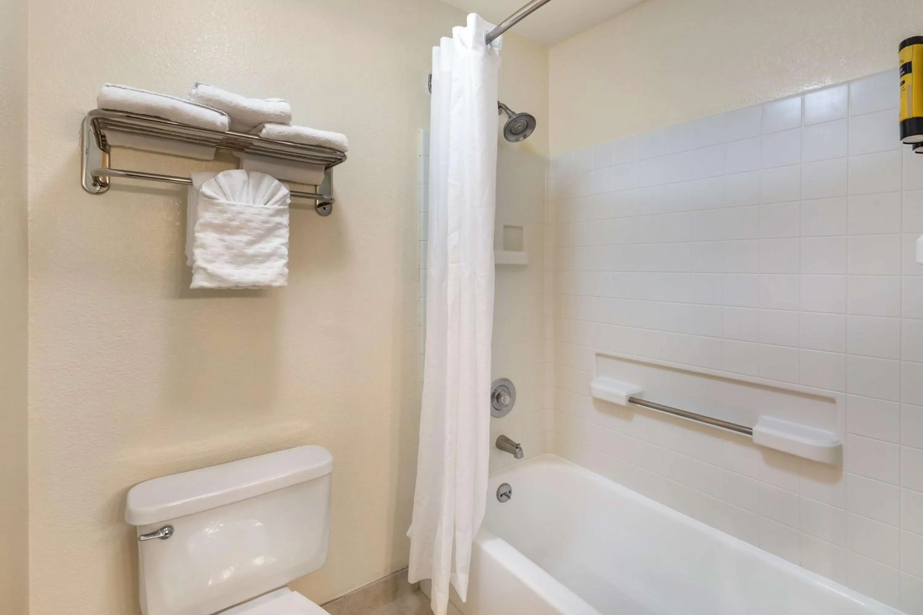 Bathroom in Best Western Plus Orchid Hotel & Suites