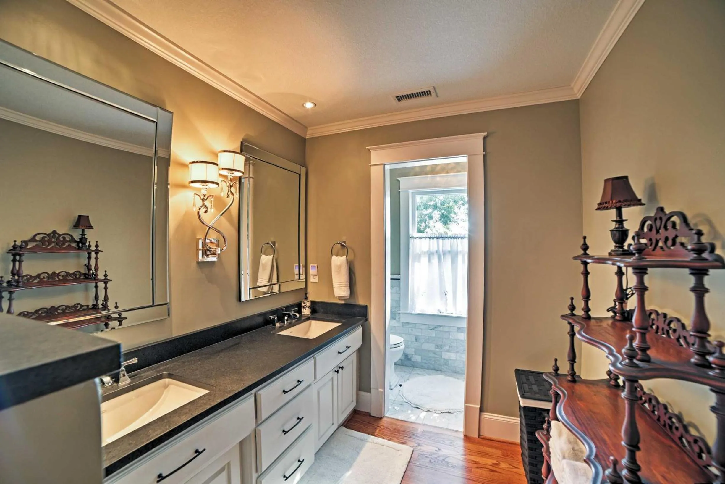 Spacious and Stunning Cleveland Getaway on 1 Acre