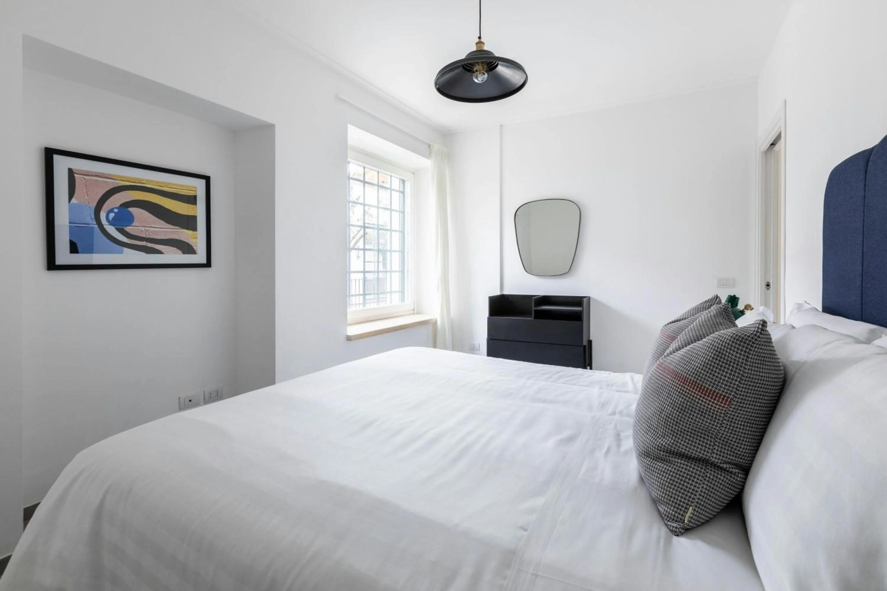 Bedroom, Bed in Sonder by Marriott Bonvoy San Lorenzo Apartments