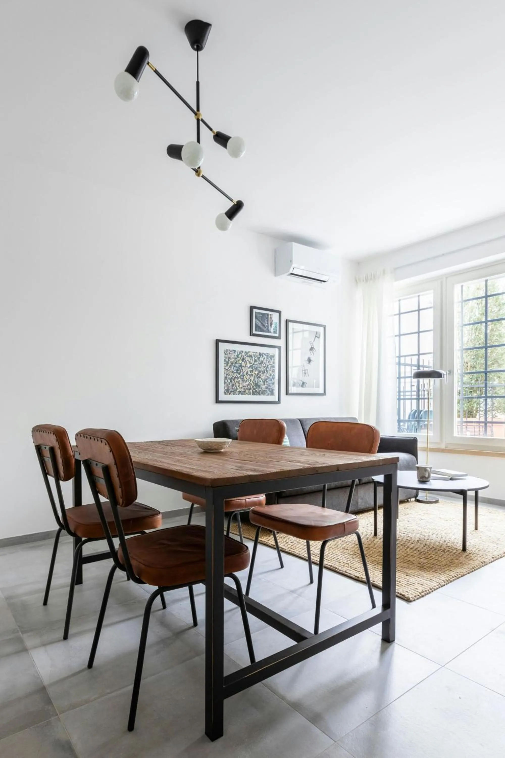 Photo of the whole room in Sonder by Marriott Bonvoy San Lorenzo Apartments