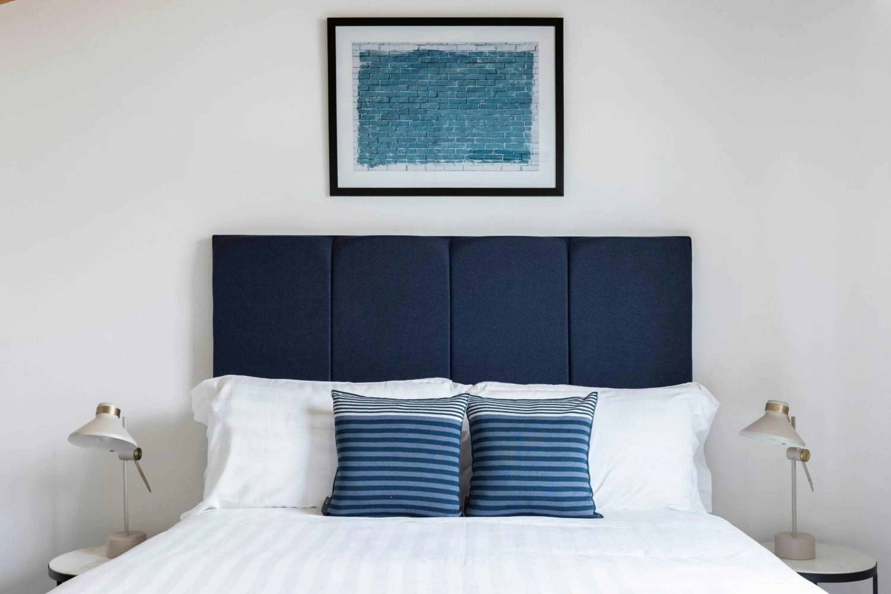 Bedroom, Bed in Sonder by Marriott Bonvoy San Lorenzo Apartments