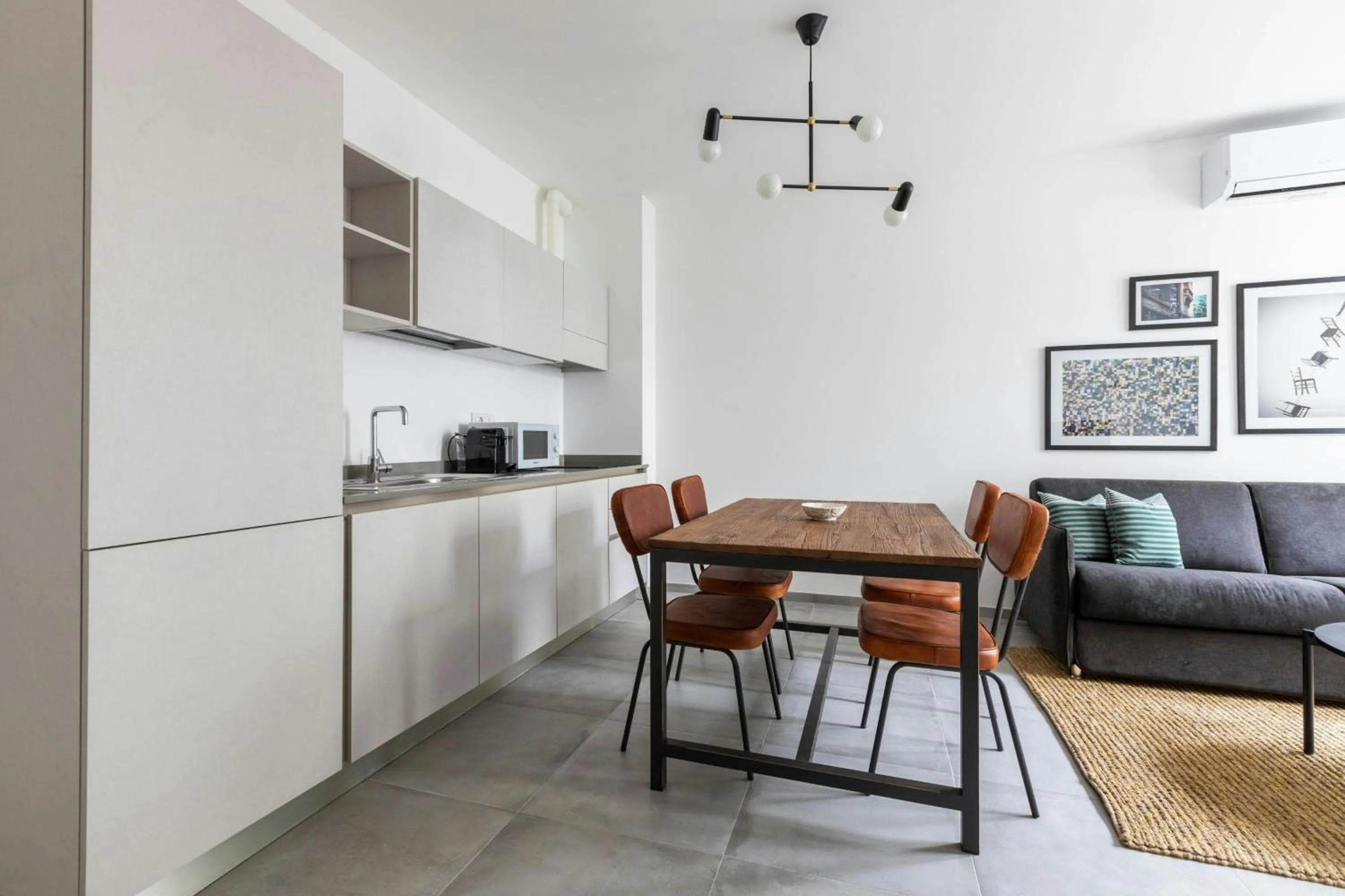 Kitchen or kitchenette in Sonder by Marriott Bonvoy San Lorenzo Apartments
