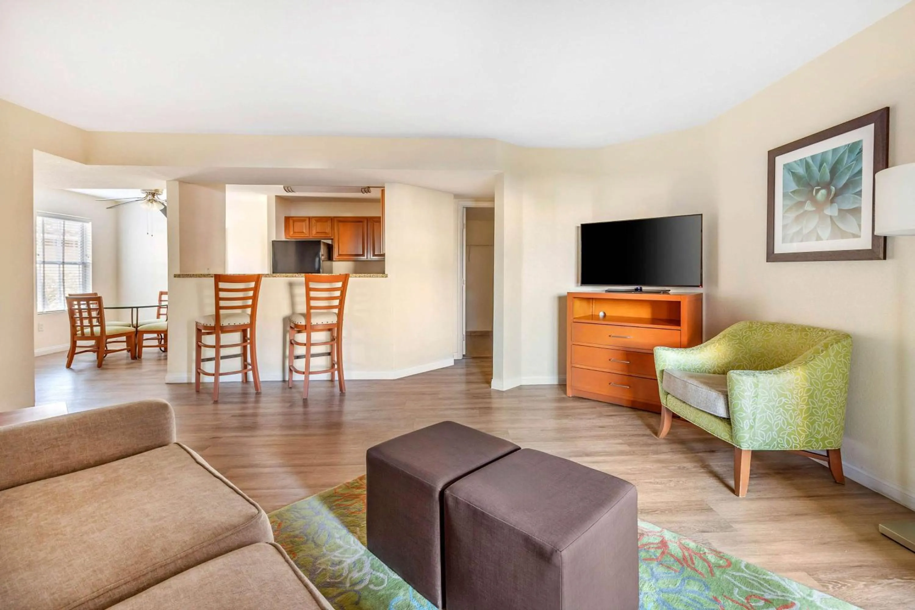 Living room in Hilton Vacation Club Desert Retreat Las Vegas