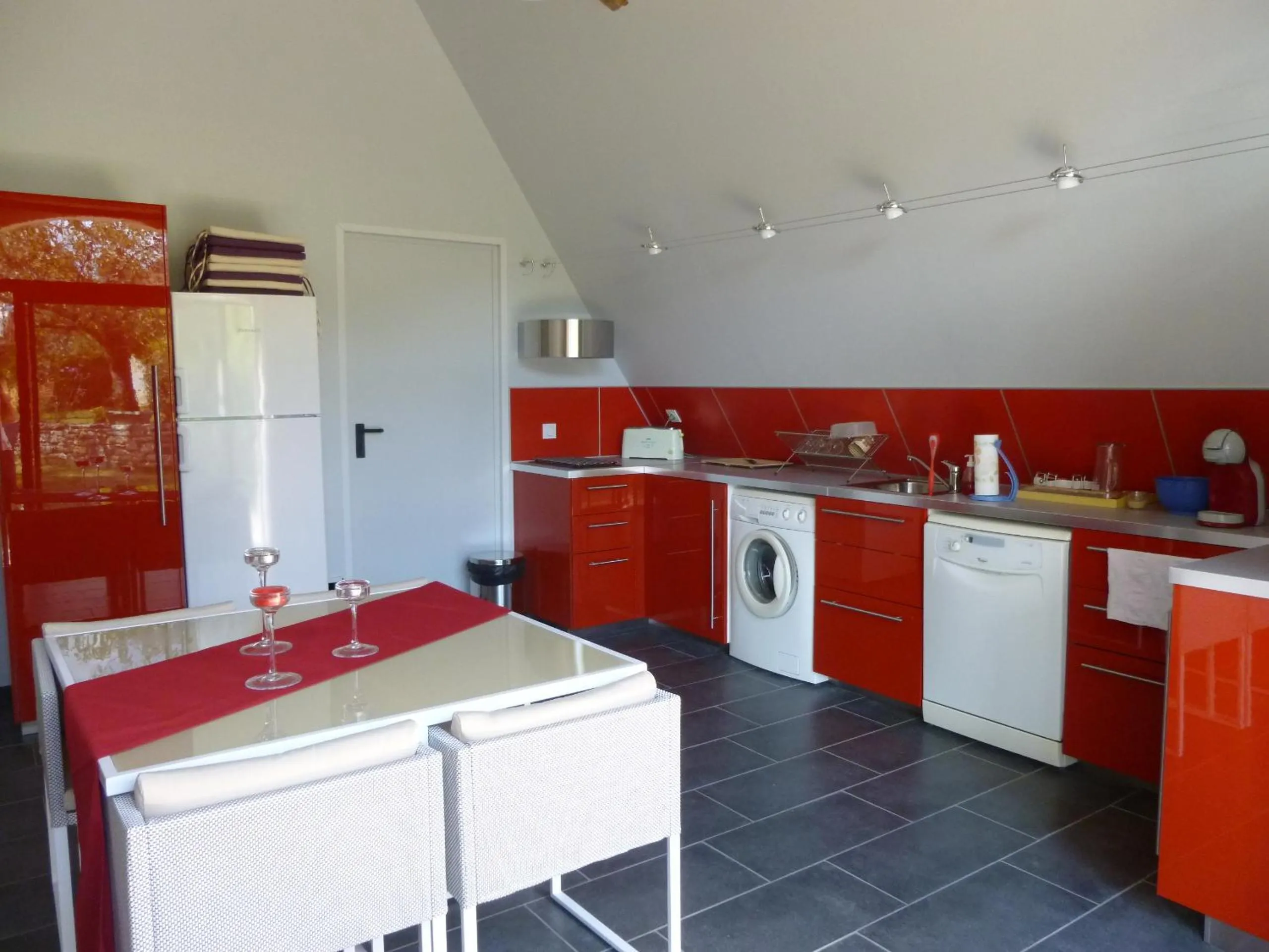 Communal kitchen in Au Mas de Gamet