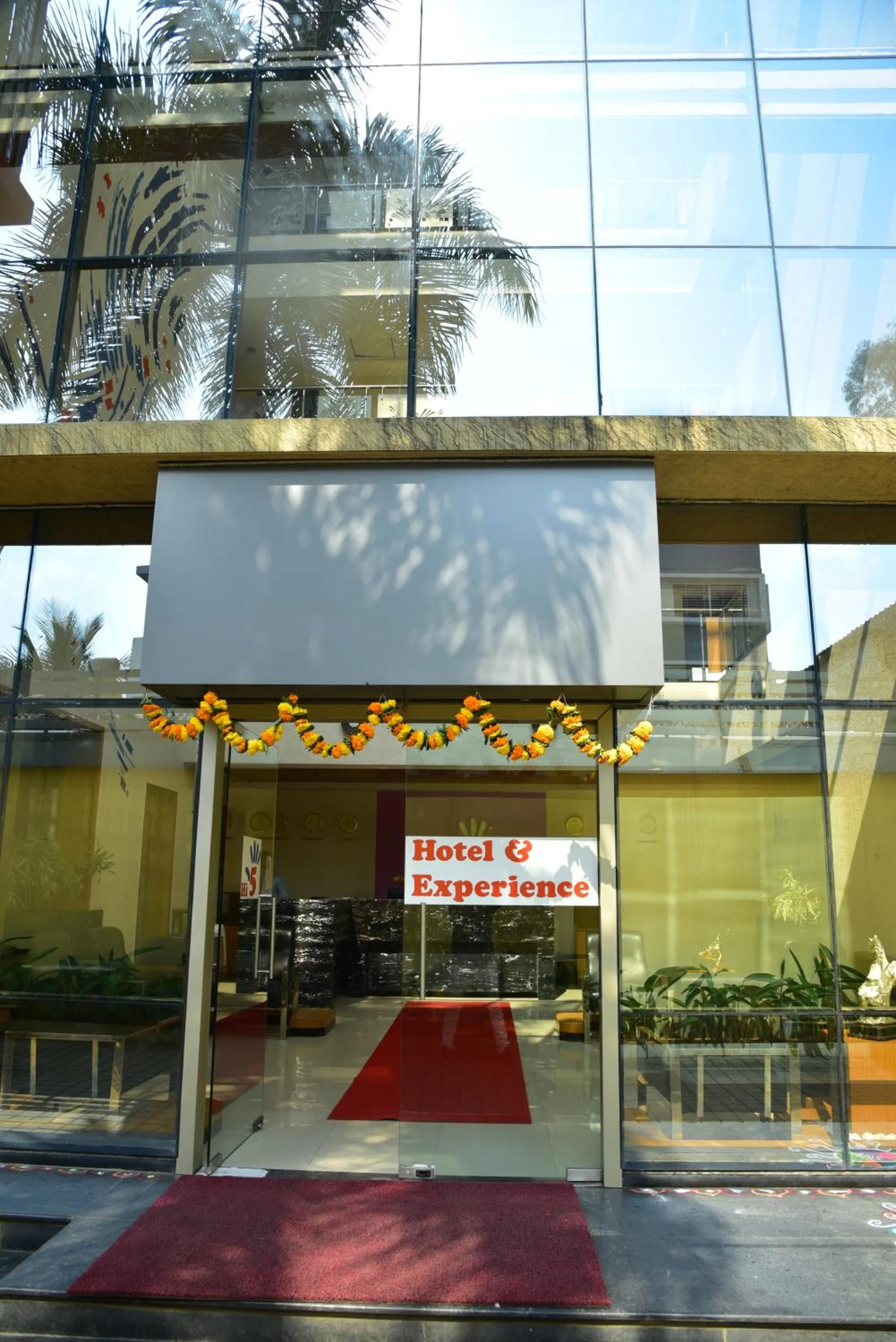 Property building in Hi 5 Hotel & Experience