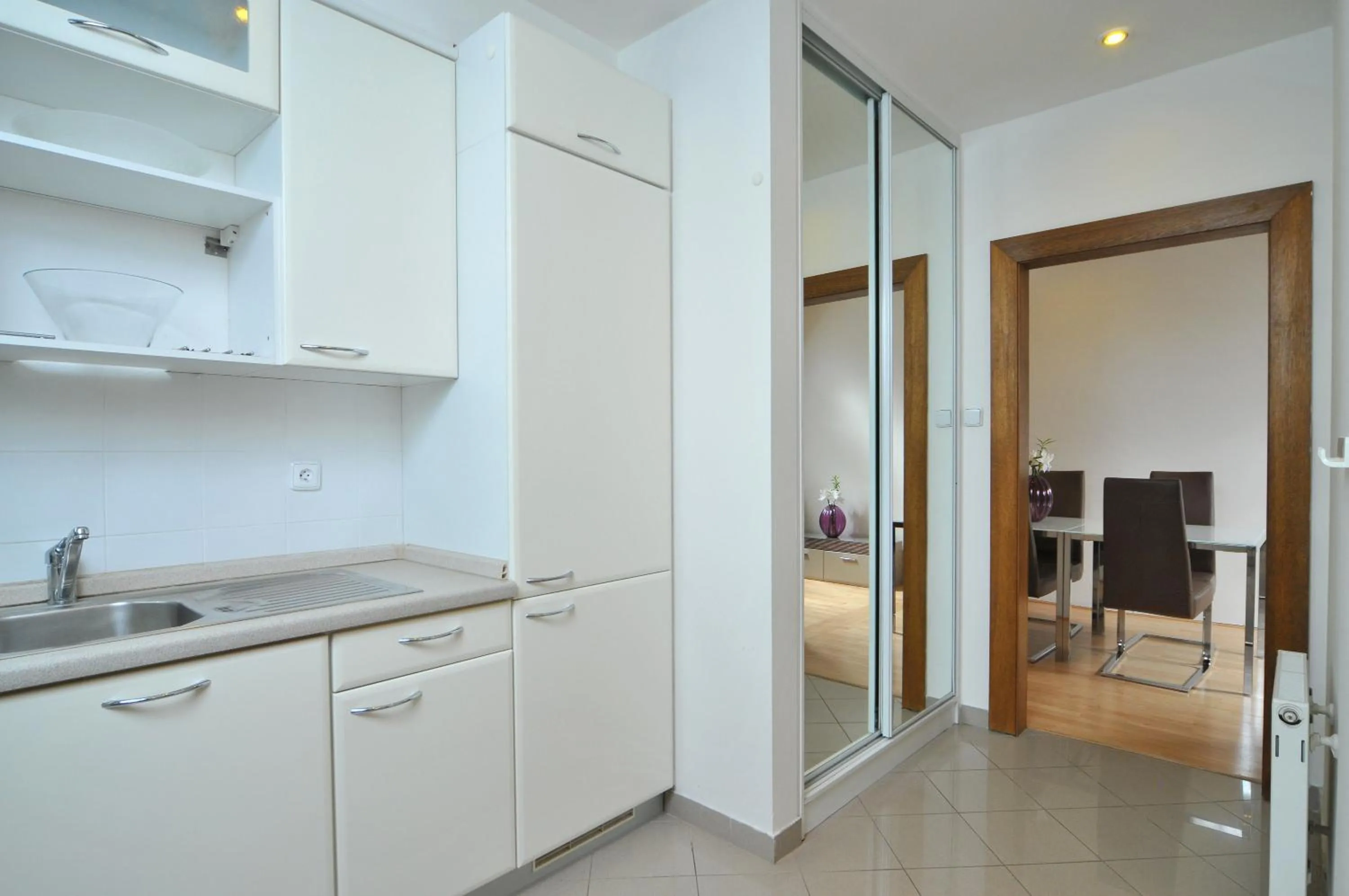 Coffee/tea facilities in Selinor Old Town Apartments