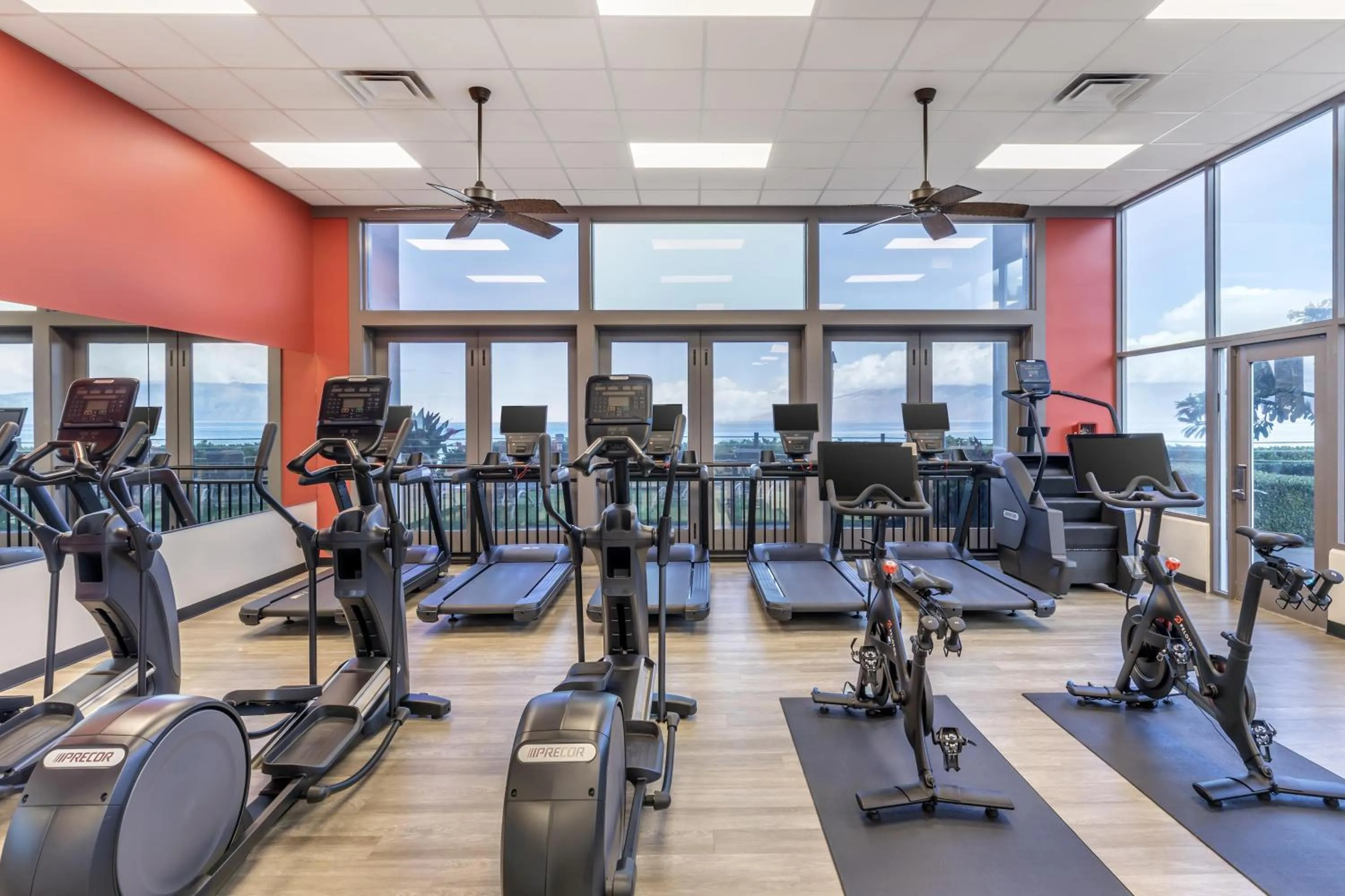 Fitness centre/facilities in Hilton Vacation Club Ka'anapali Beach Maui