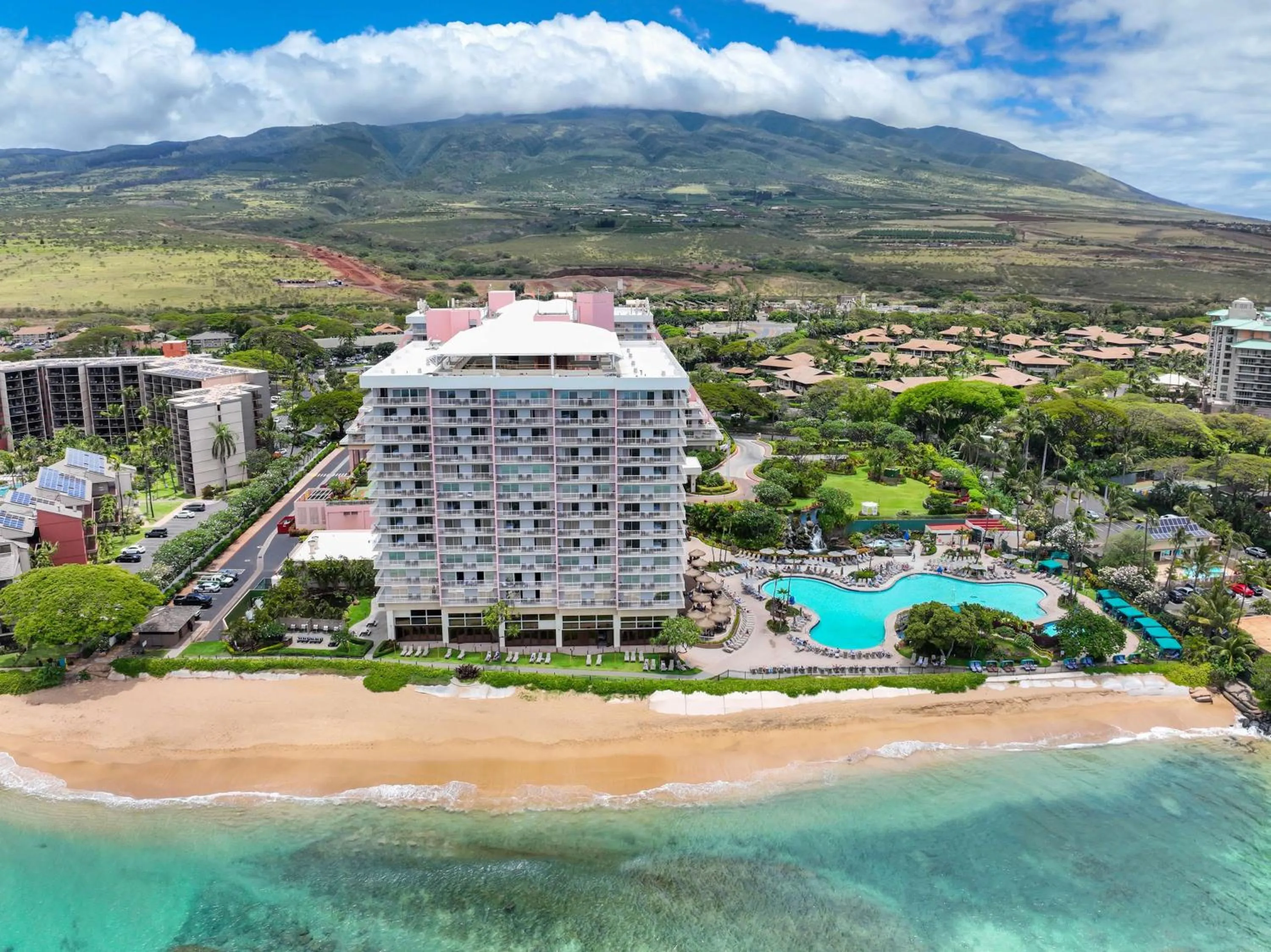 Property building in Hilton Vacation Club Ka'anapali Beach Maui