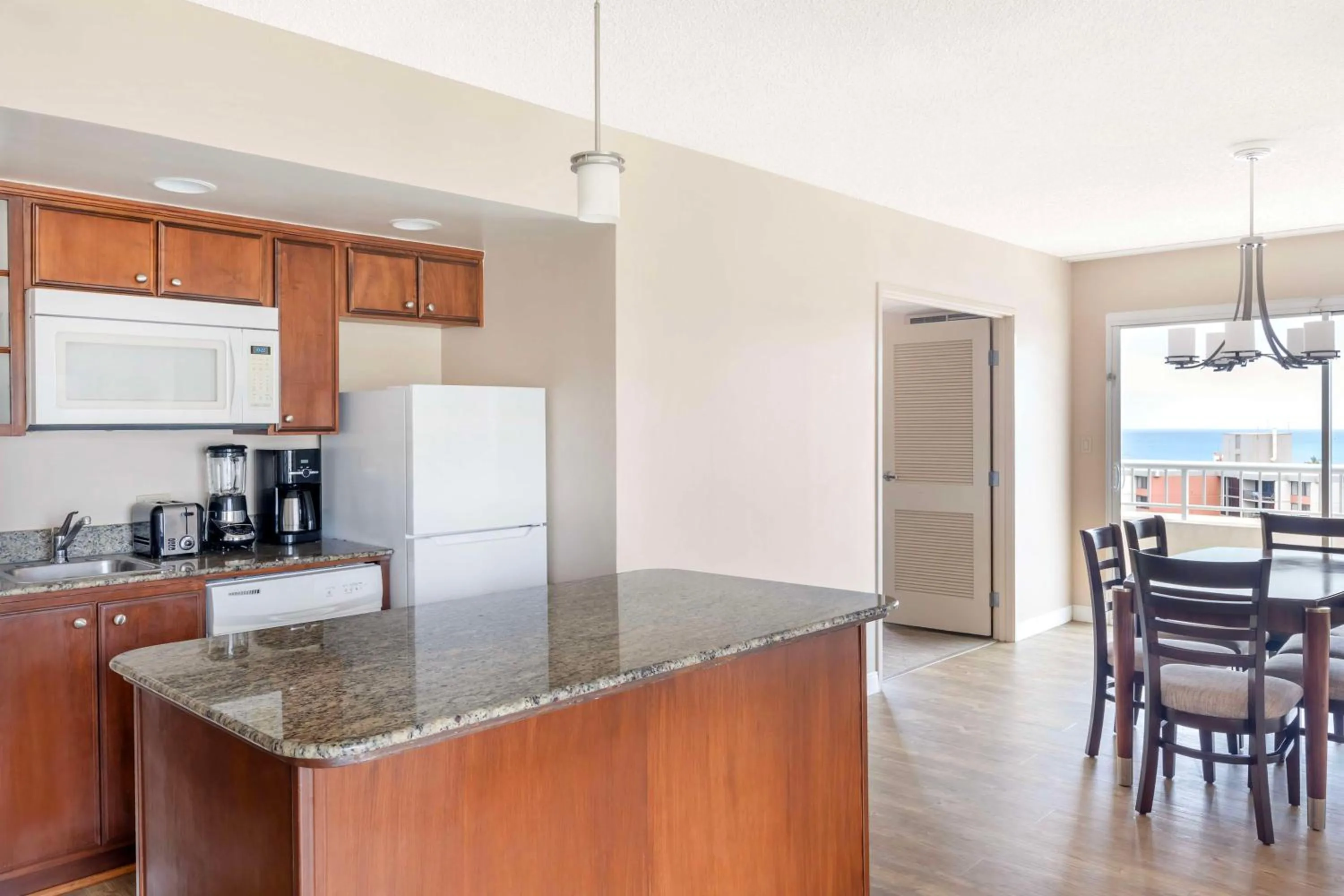 Kitchen or kitchenette in Hilton Vacation Club Ka'anapali Beach Maui