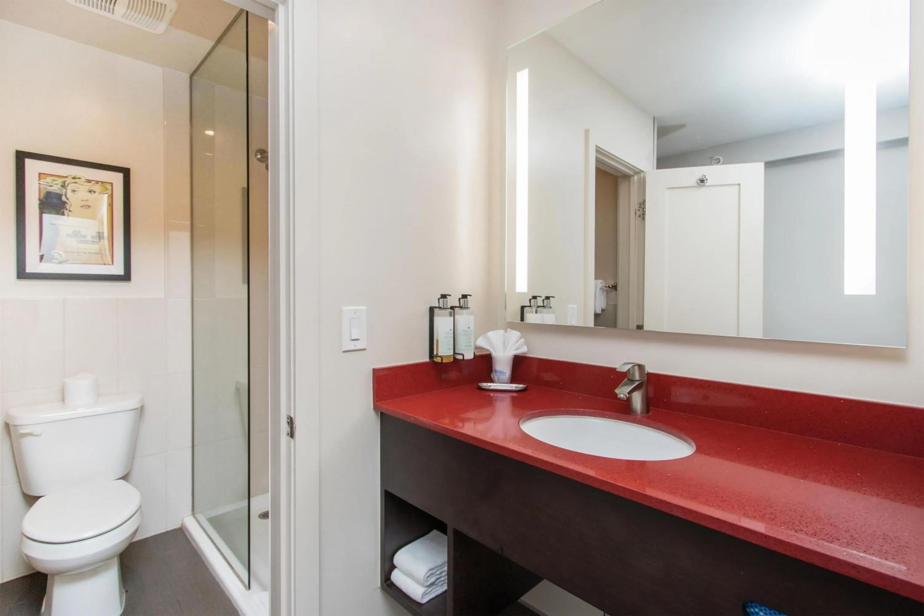 Bathroom in Aiden Los Angeles Downtown Dragon Gate Inn