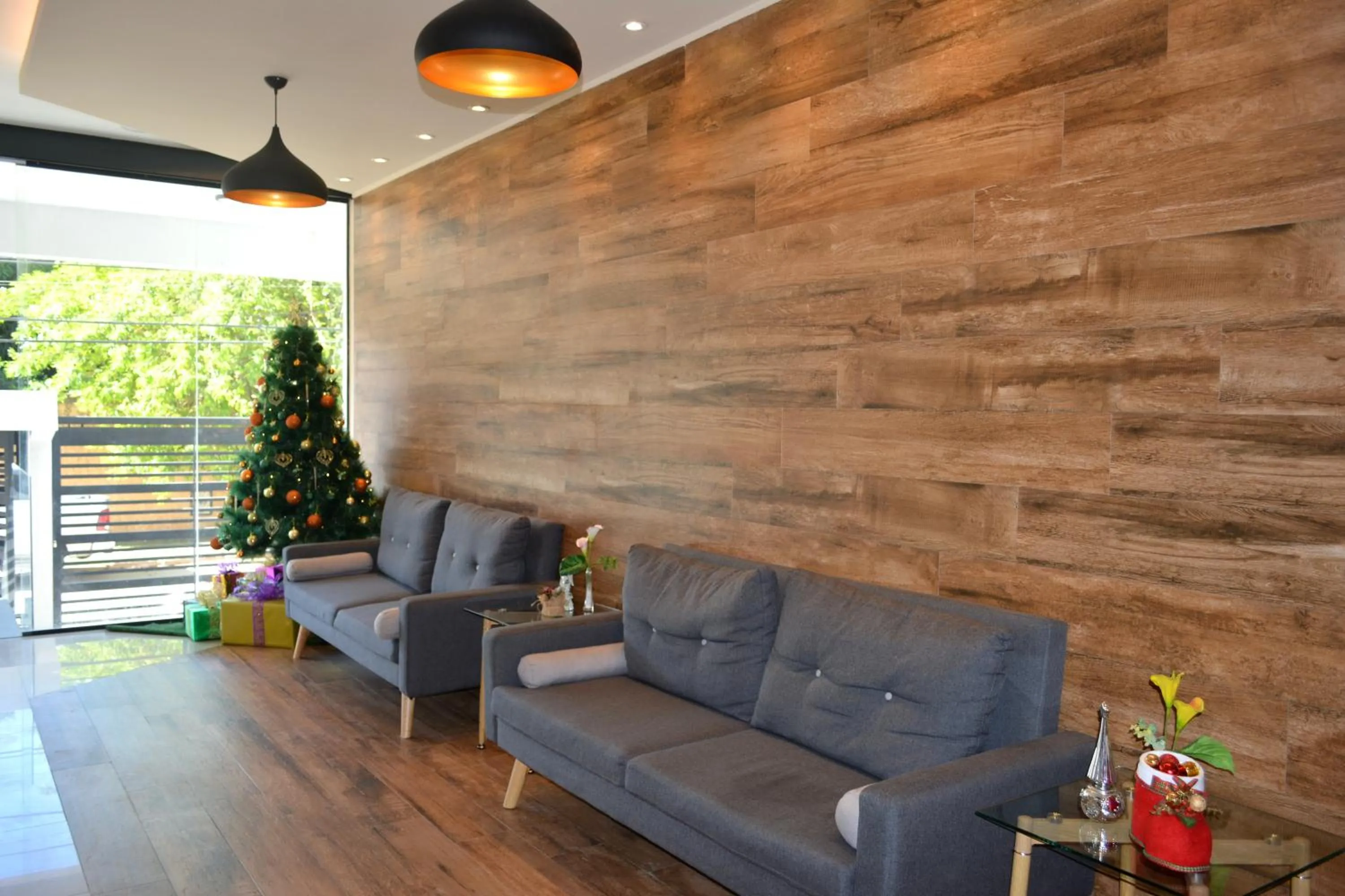 Lobby or reception in Premium Suites Deluxe Aparthotel Equipetrol