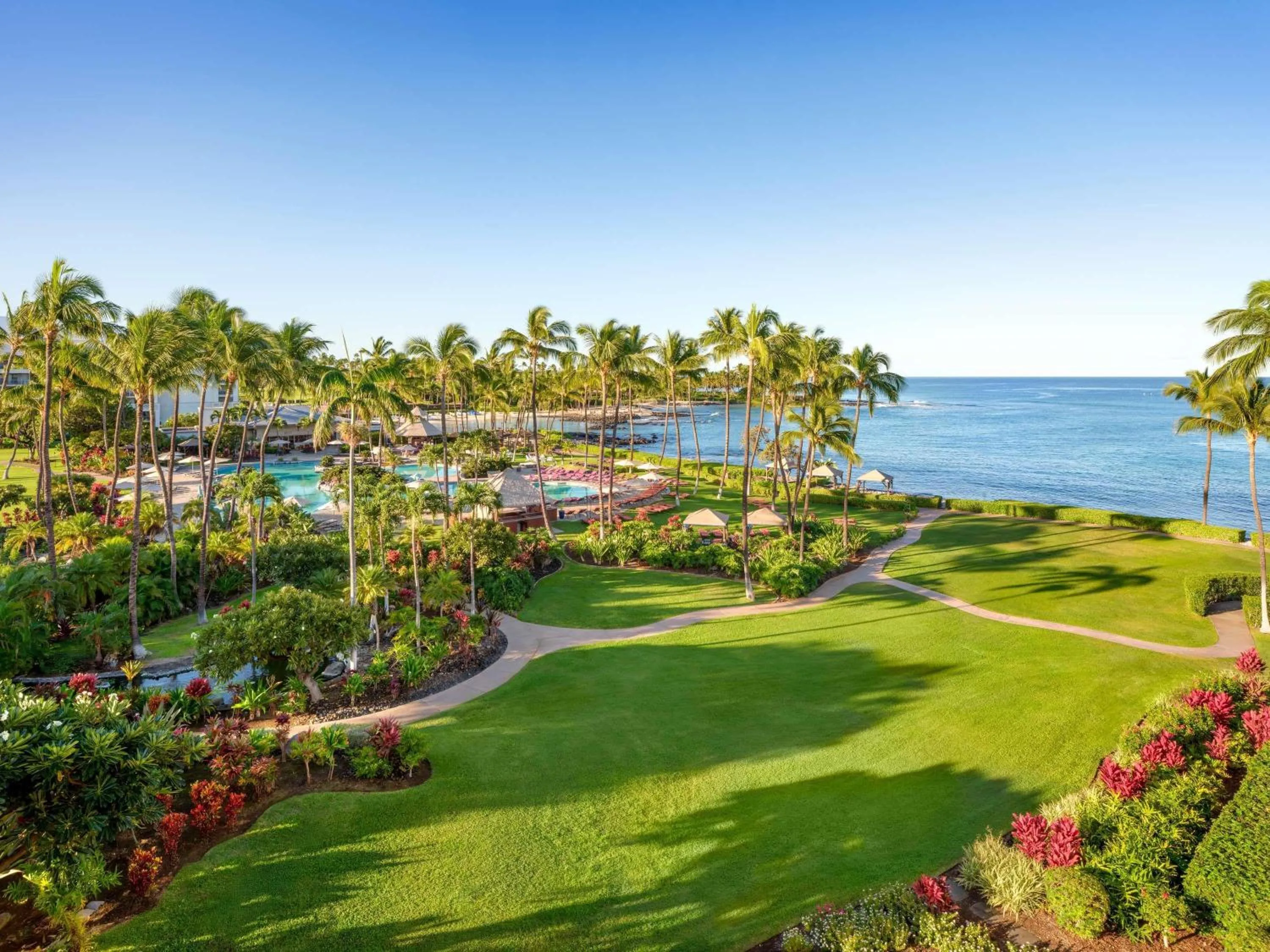 Bedroom in Fairmont Orchid