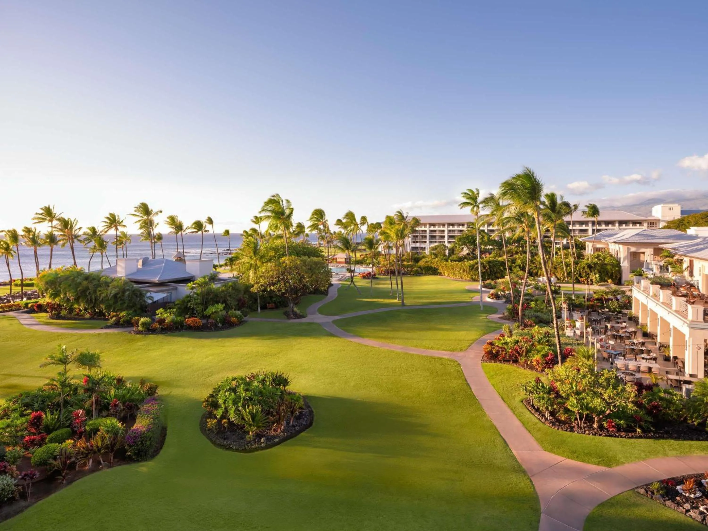 Bedroom in Fairmont Orchid