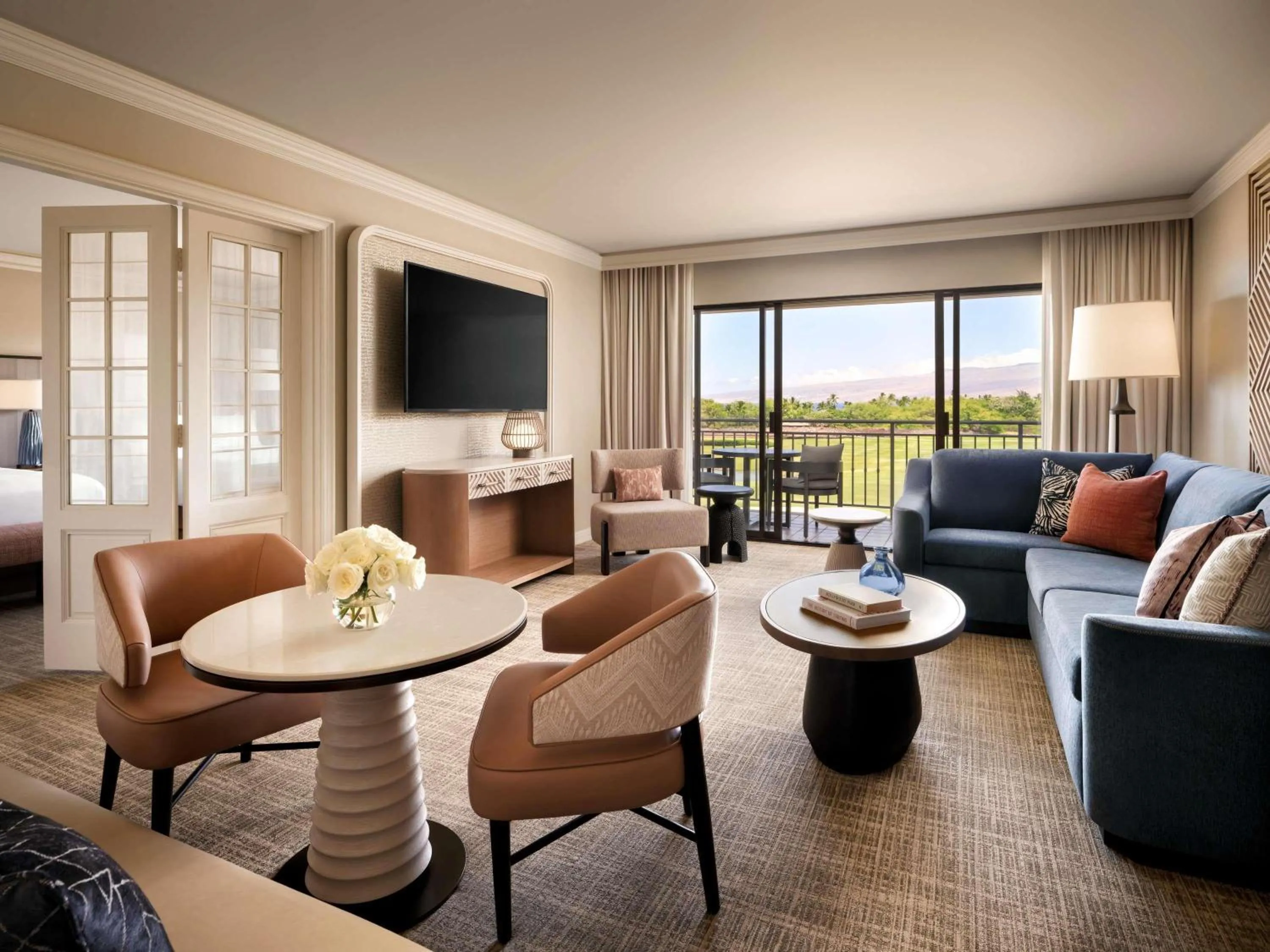 Bedroom in Fairmont Orchid