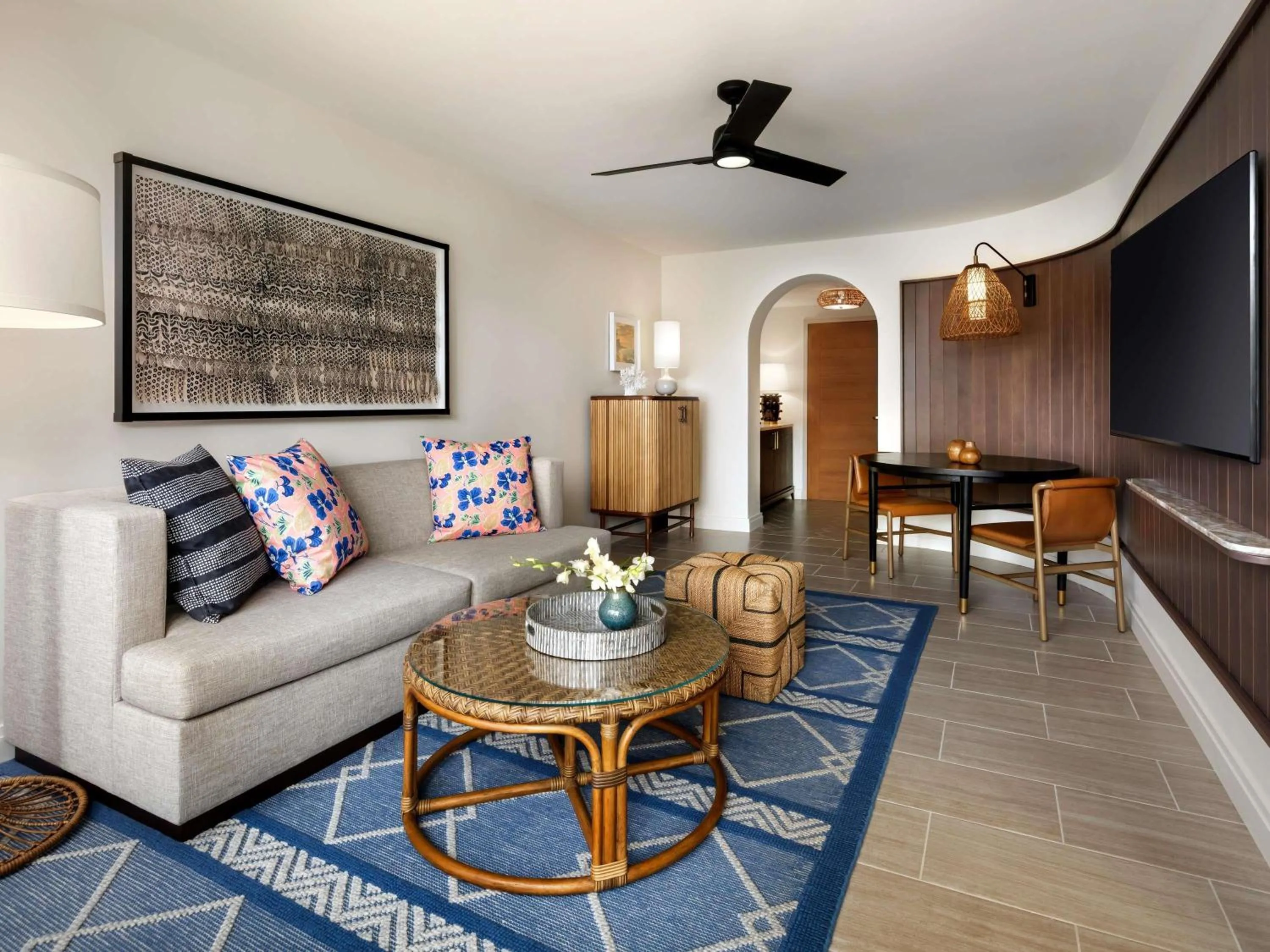 Bedroom in Fairmont Kea Lani, Maui