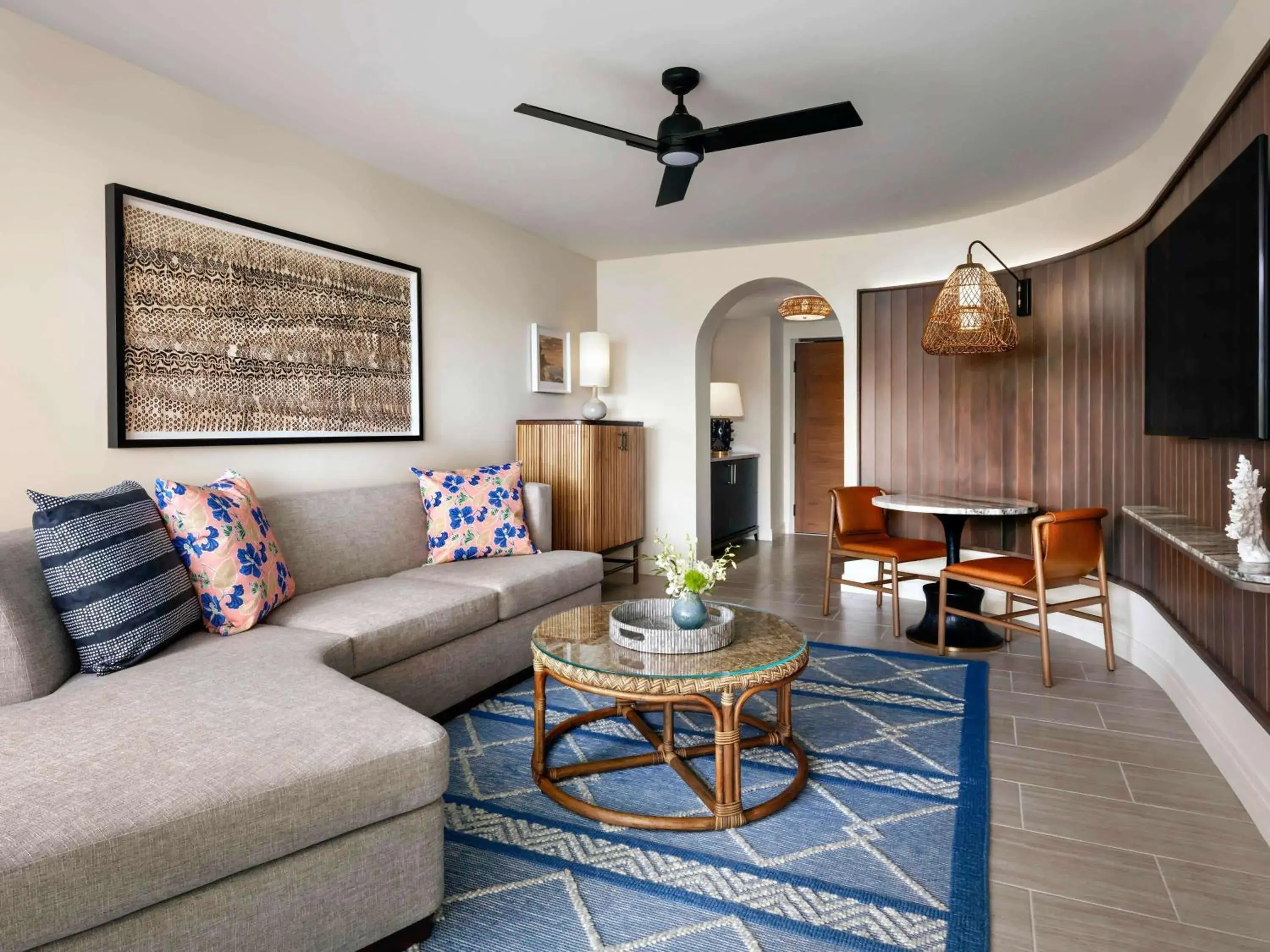 Corner Suite with Two Double Beds, Sofa Bed and Garden View in Fairmont Kea Lani, Maui Corner Suite with Two Double Beds, Sofa Bed and Garden View in Fairmont Kea Lani, Maui