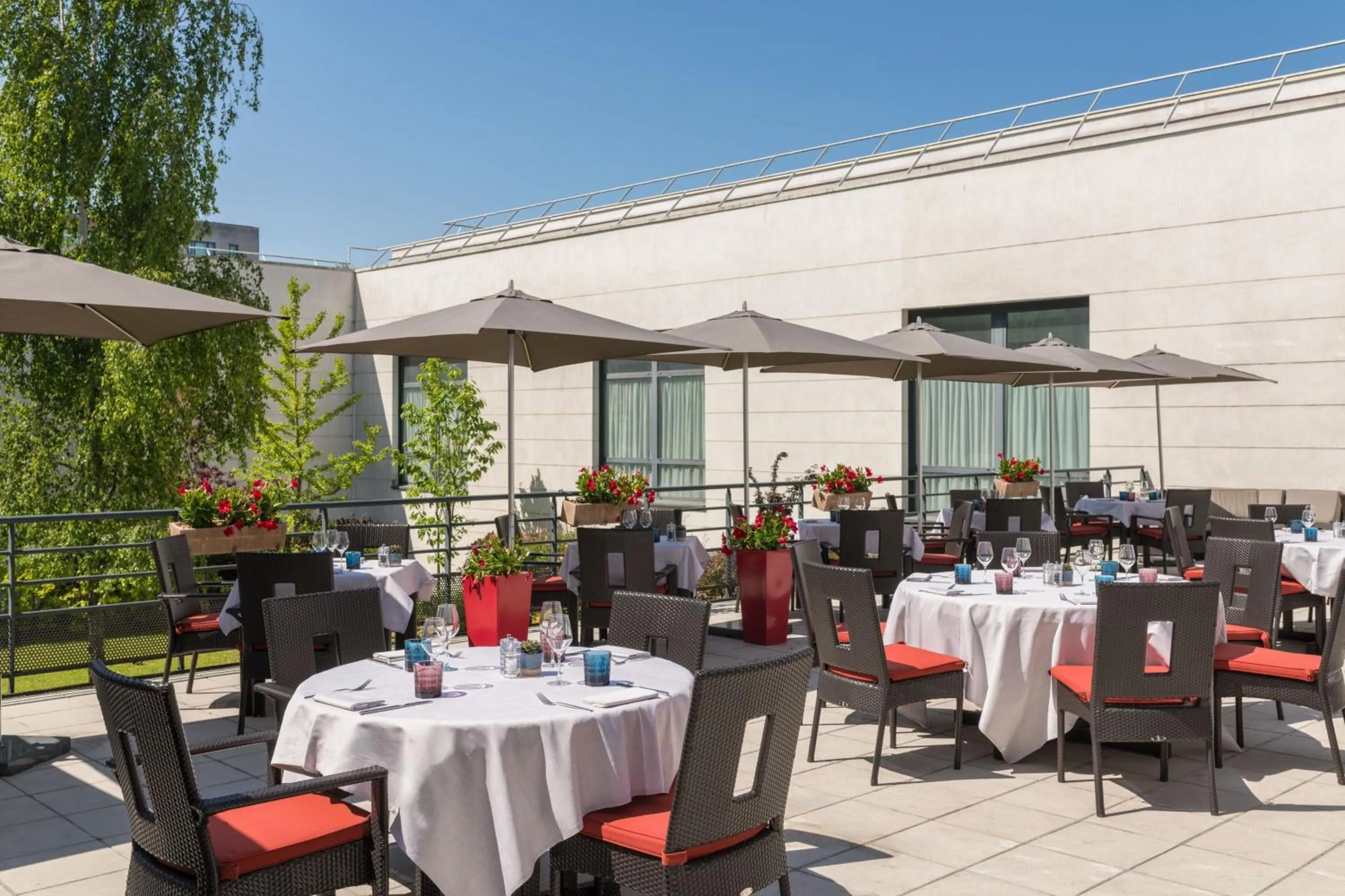 Restaurant/places to eat in Paris Marriott Charles de Gaulle Airport Hotel