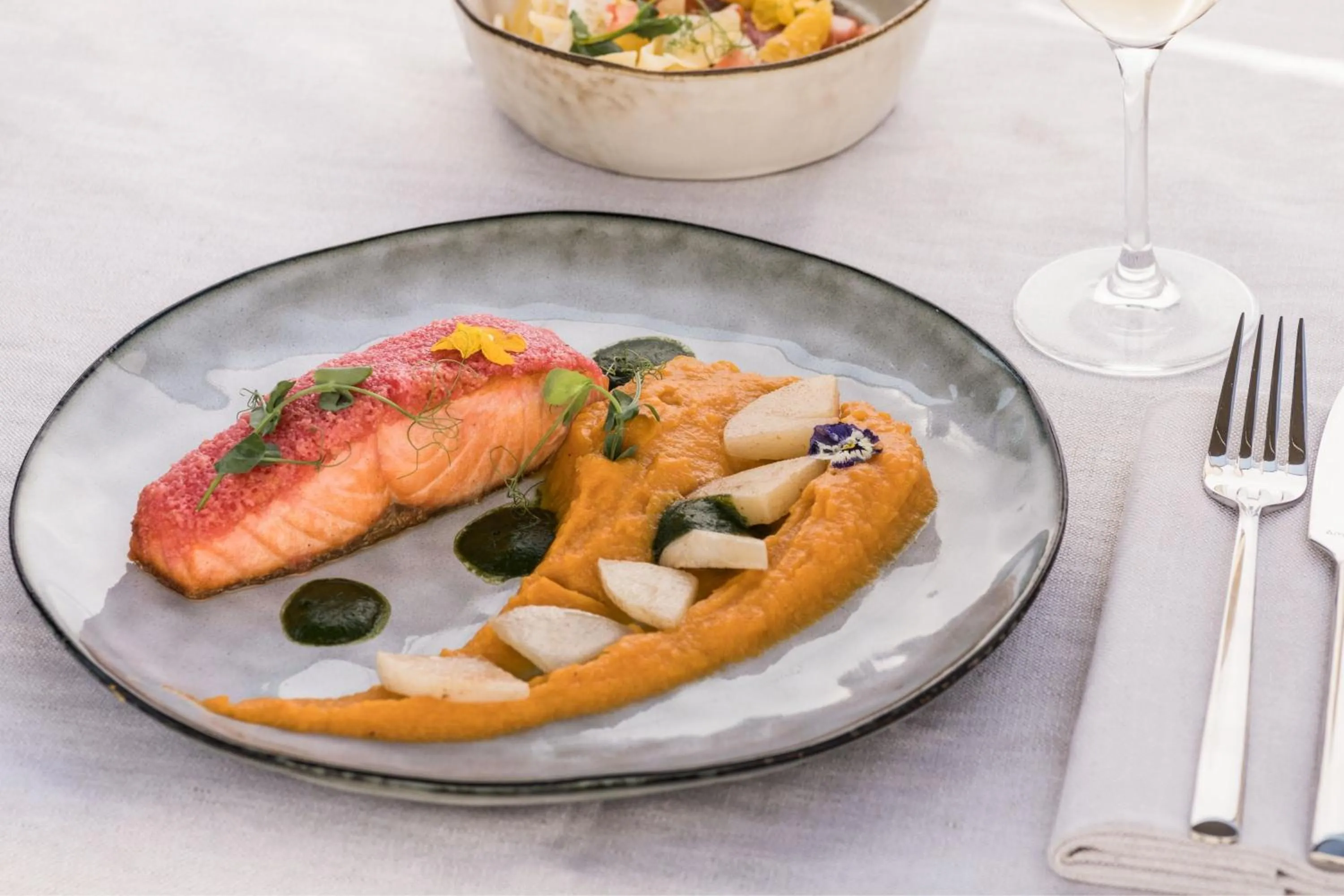 Restaurant/places to eat in Paris Marriott Charles de Gaulle Airport Hotel