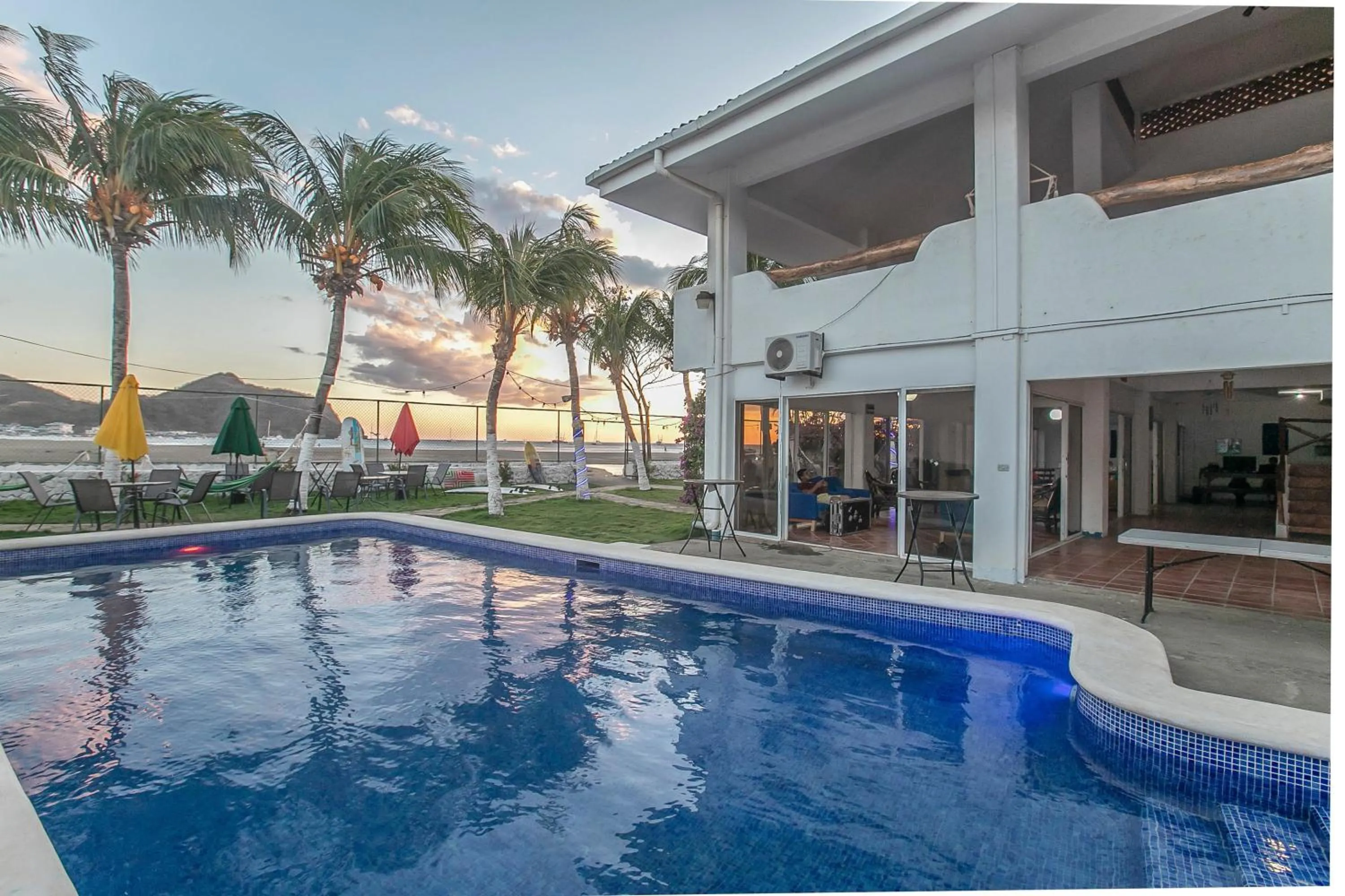Swimming pool in Hotel Mozonte San Juan del Sur