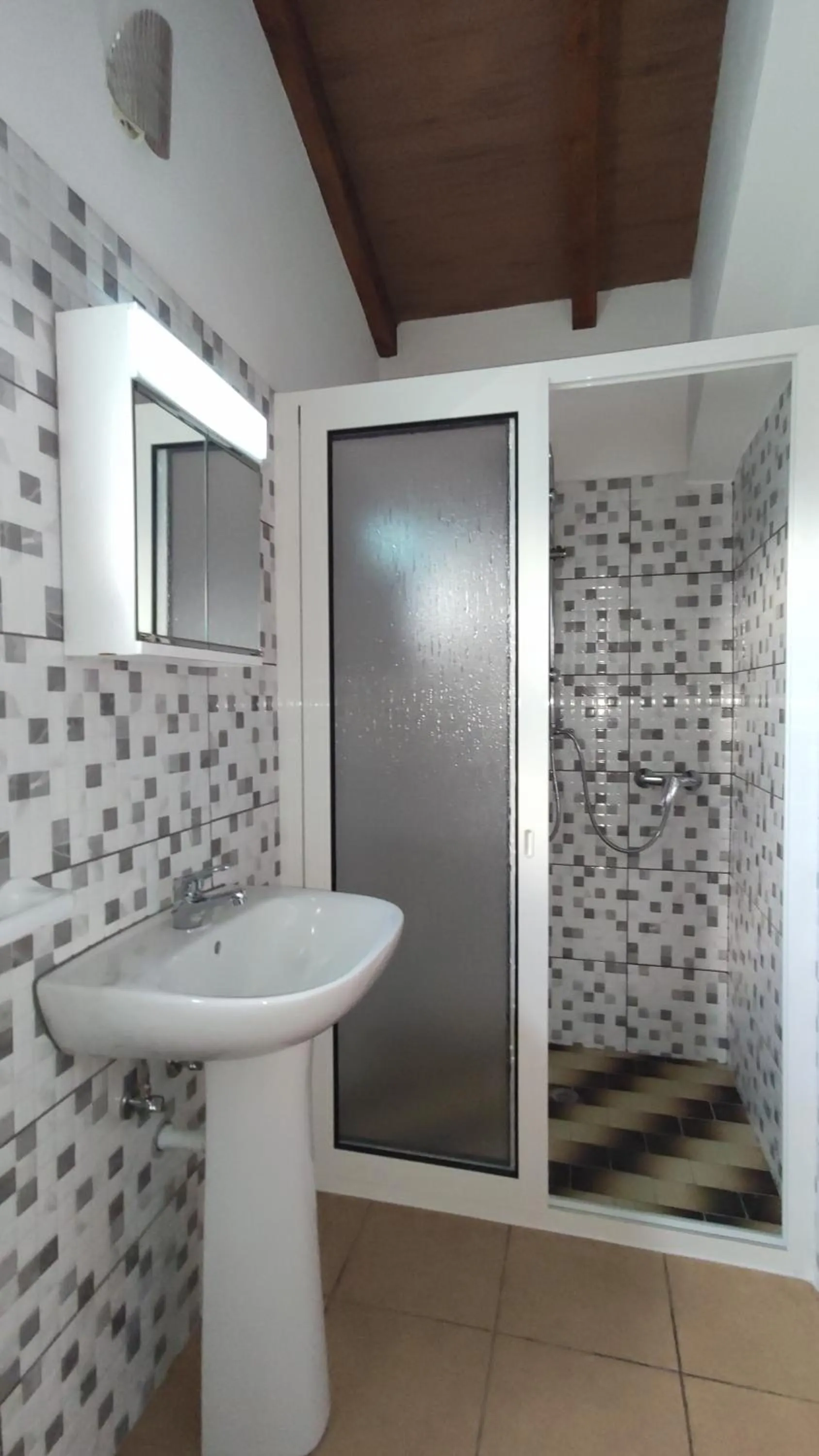 Bathroom in Ilha & Montanha - Turismo Rural