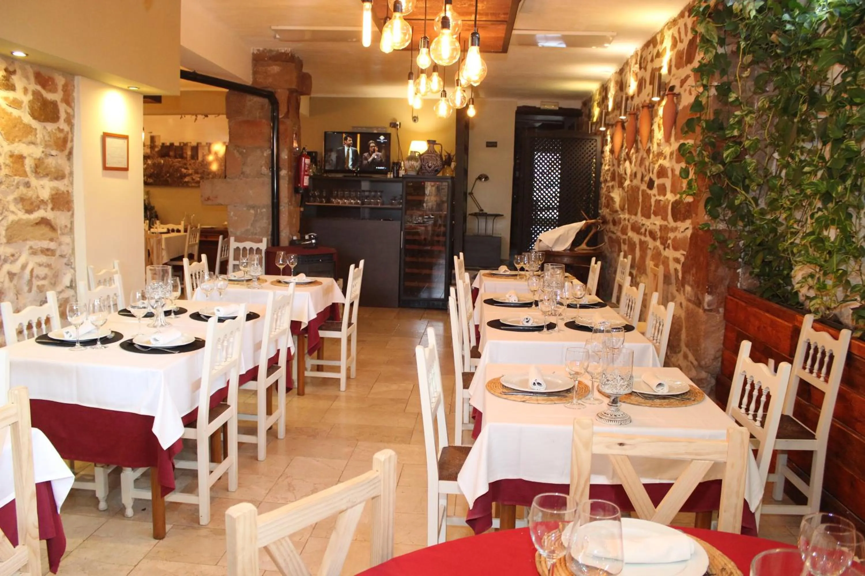 Restaurant/places to eat in Palacete Maria Rosa