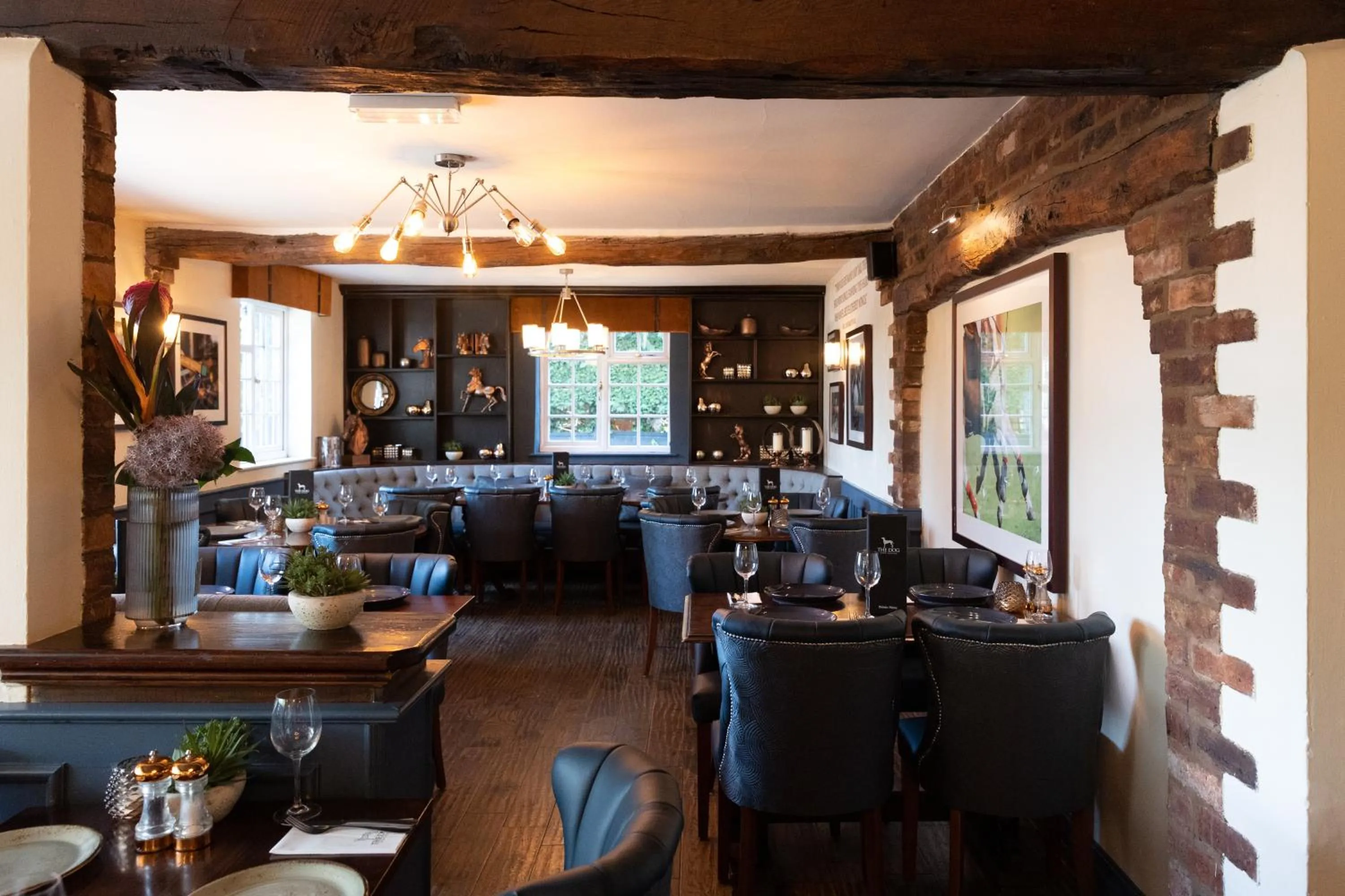 Restaurant/places to eat in The Dog in Over Peover