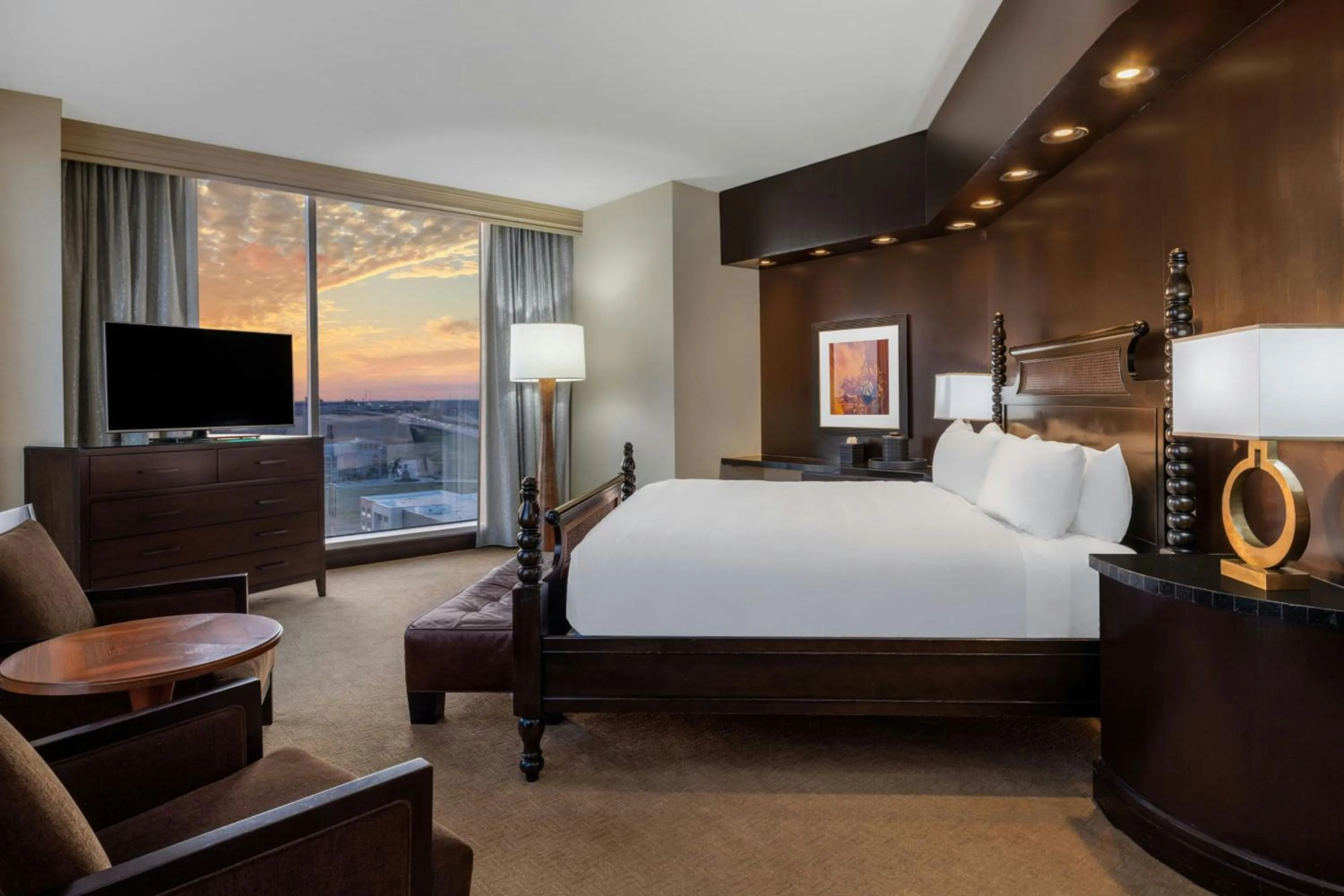 Bedroom, Bed in Renaissance Dallas North Hotel