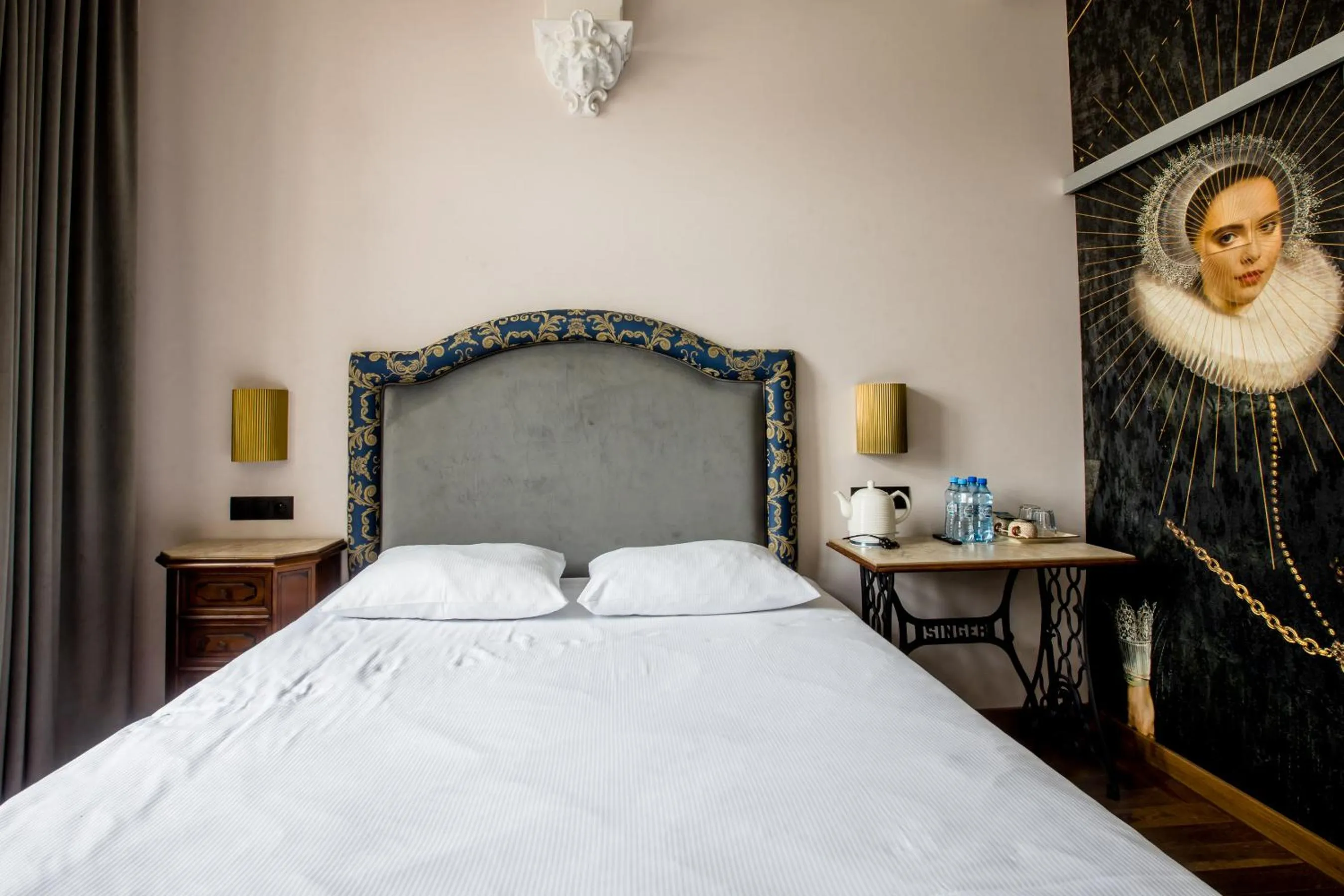 Bed in Hotel Ambasada Bolesławiec